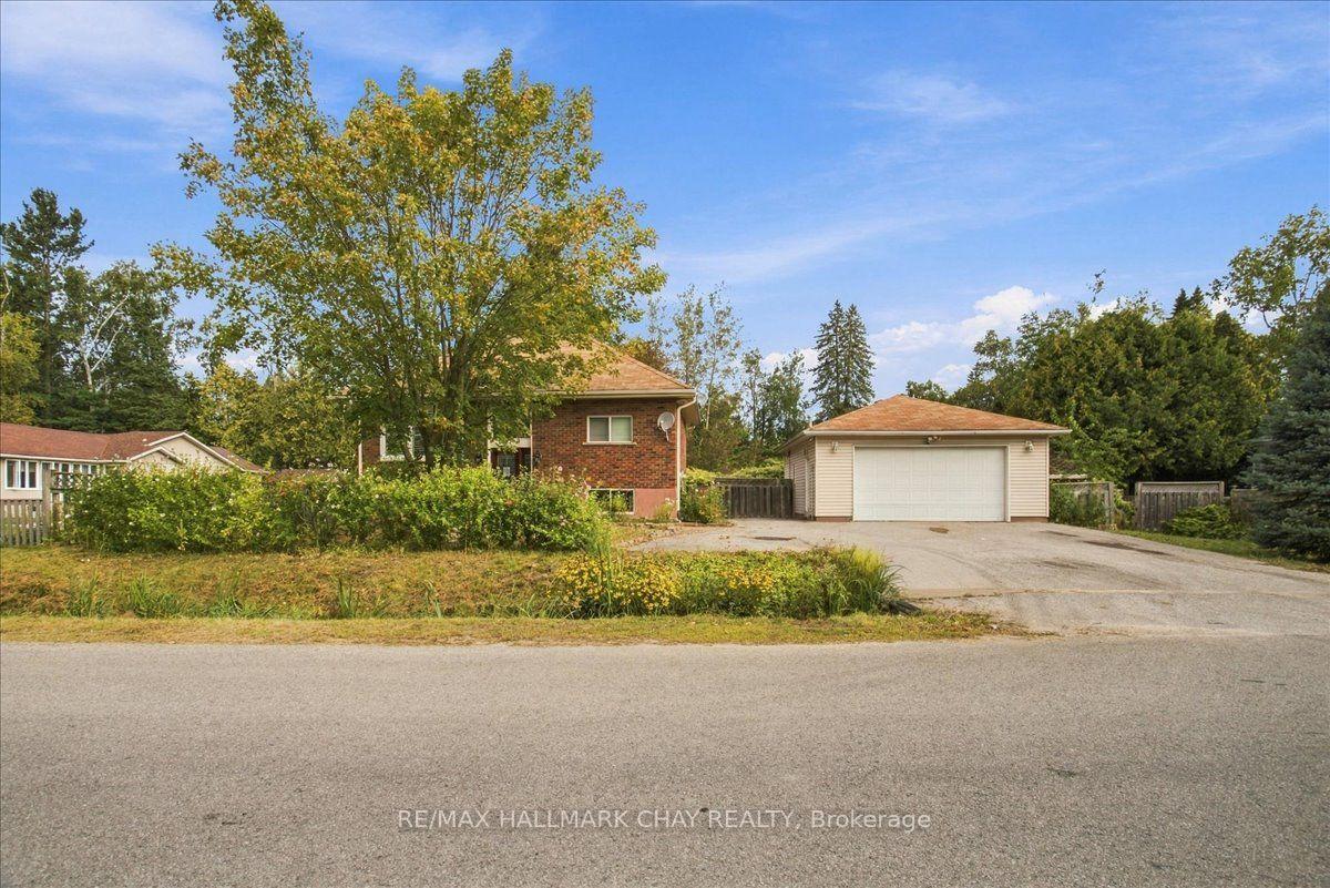 Photo 3 of 848 Lebanon Drive, Innisfil, Alcona — HOMEH