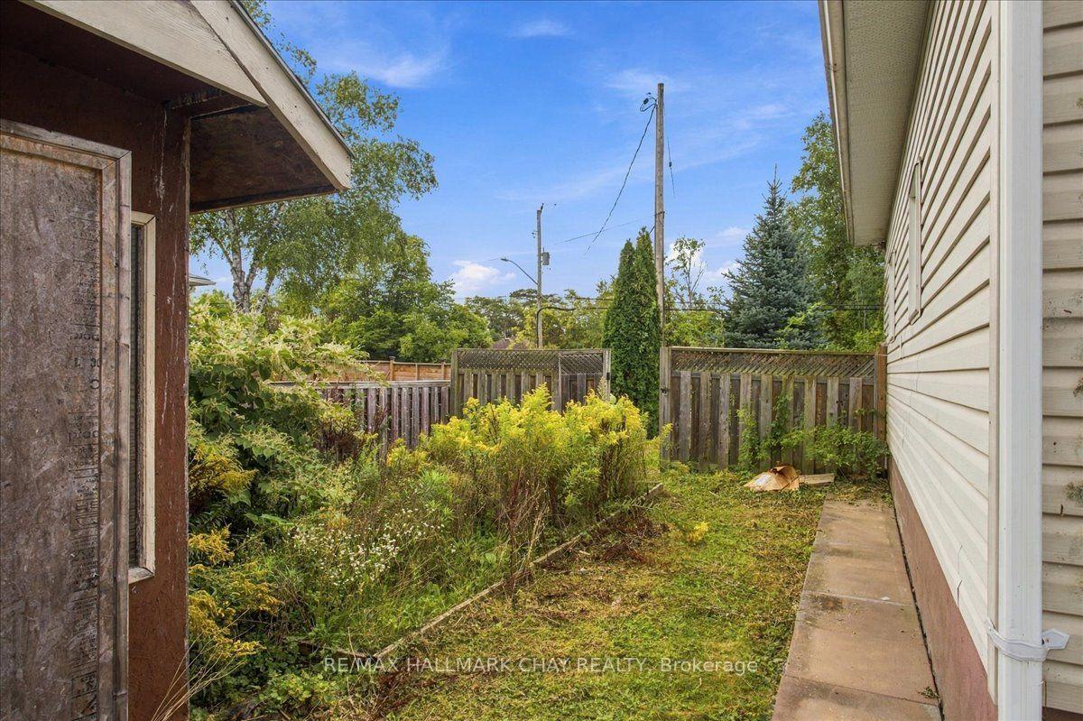 Photo 10 of 848 Lebanon Drive, Innisfil, Alcona — HOMEH