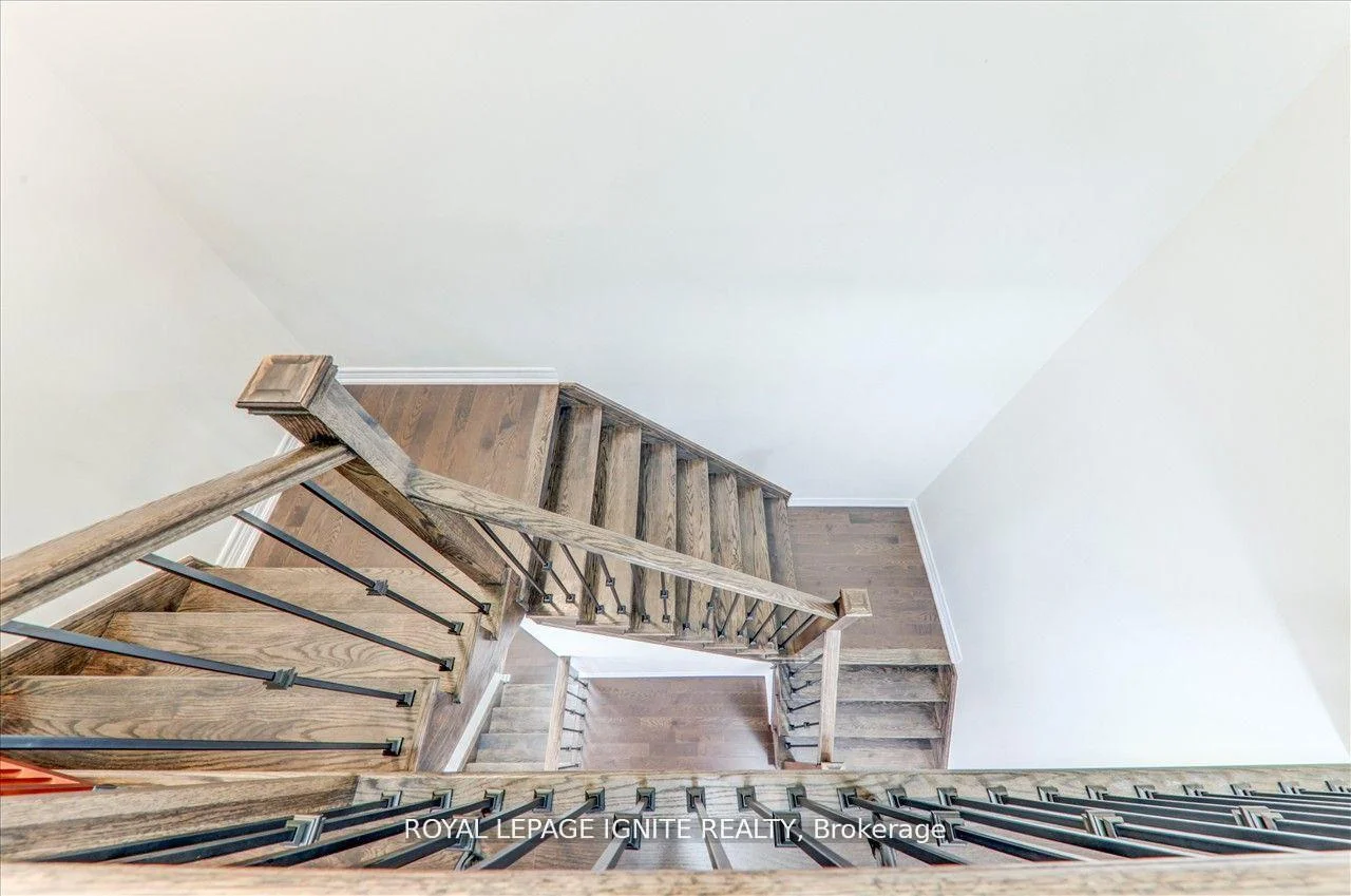Photo 57 of 9 Icemaker Way, Whitby, Rural Whitby — HOMEH