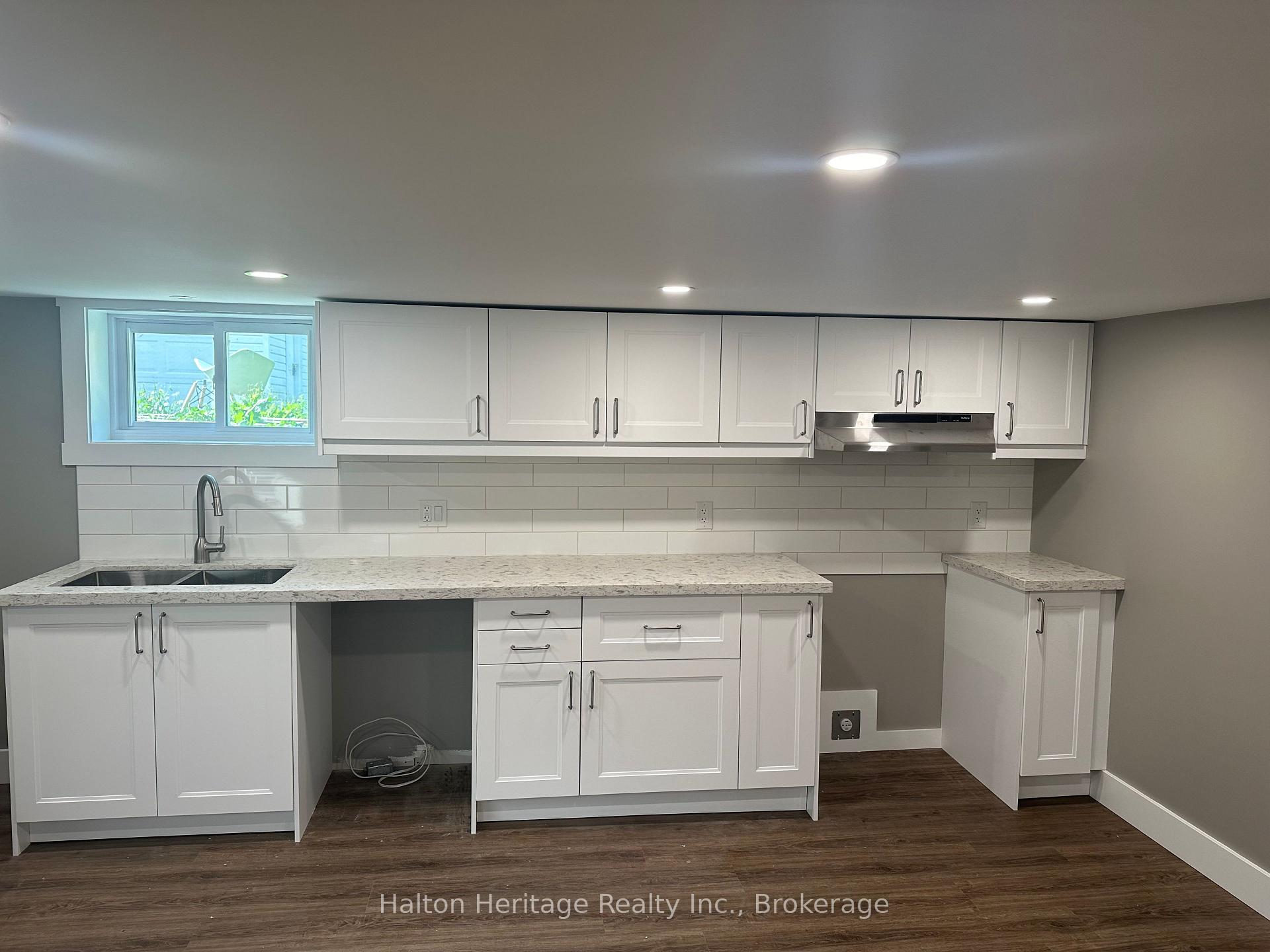Photo of Unit 2, 342 Rosedale Avenue