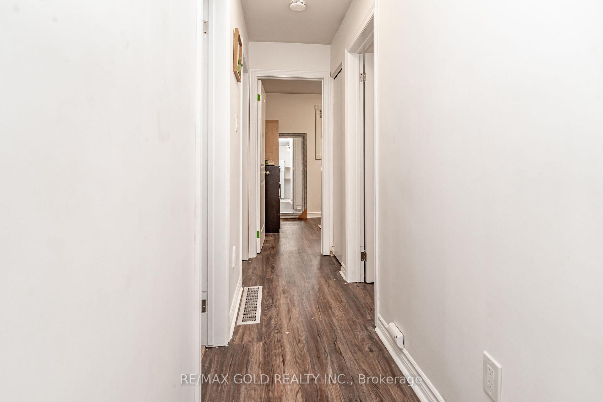 Photo 15 of 55 Ramblewood Way, Kitchener, Forest Heights — HOMEH