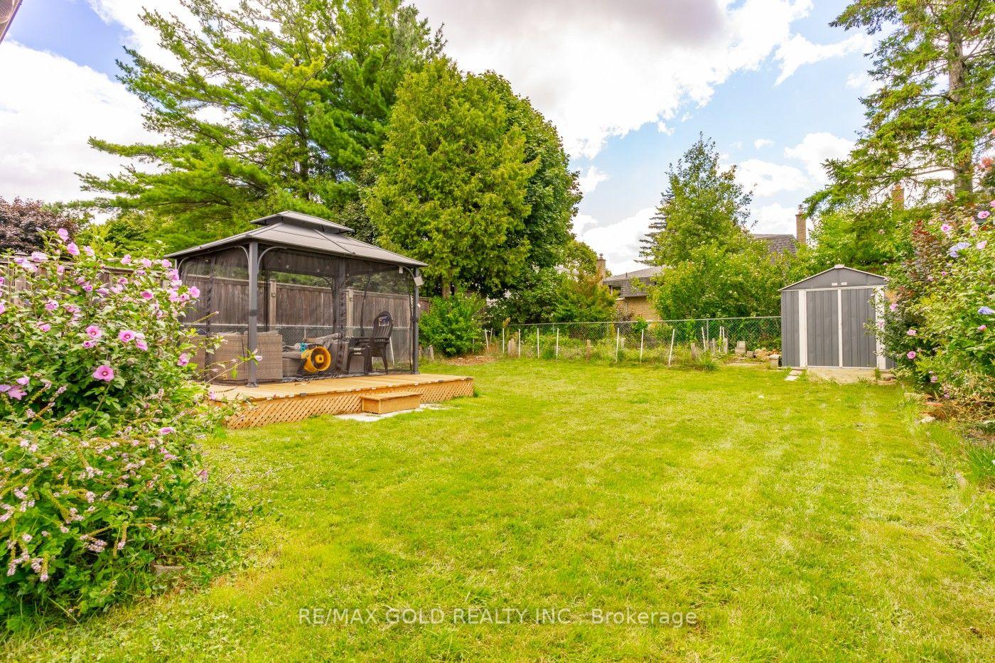 Photo 34 of 55 Ramblewood Way, Kitchener, Forest Heights — HOMEH