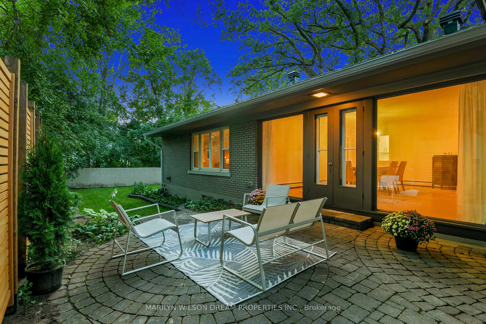 Photo 3 of 232 Island Park Drive, Ottawa, Westboro North — HOMEH