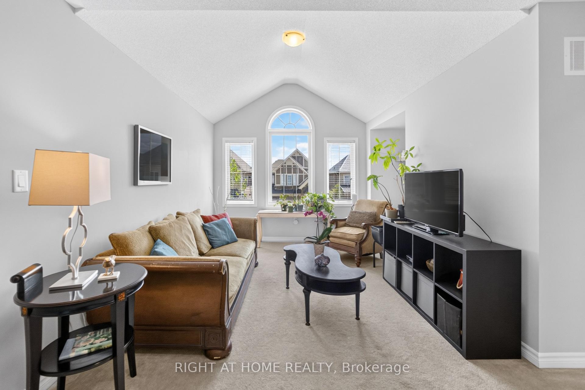 Photo 25 of 615 Hepburn Road, Milton, Coates — HOMEH