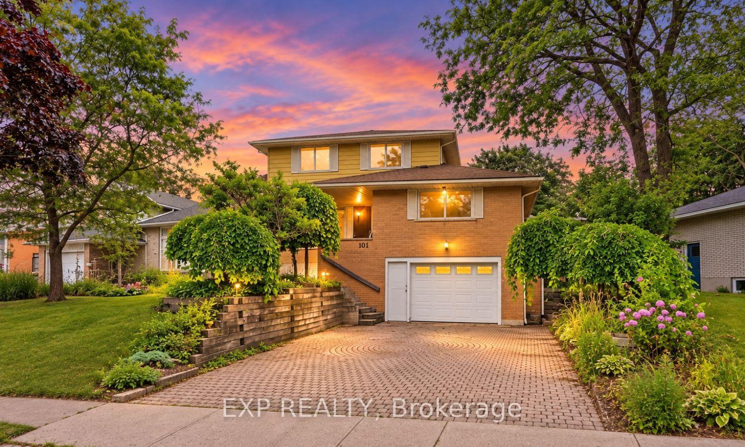Photo 1 of 101 Crosby Drive, Kitchener, Stanley Park — HOMEH