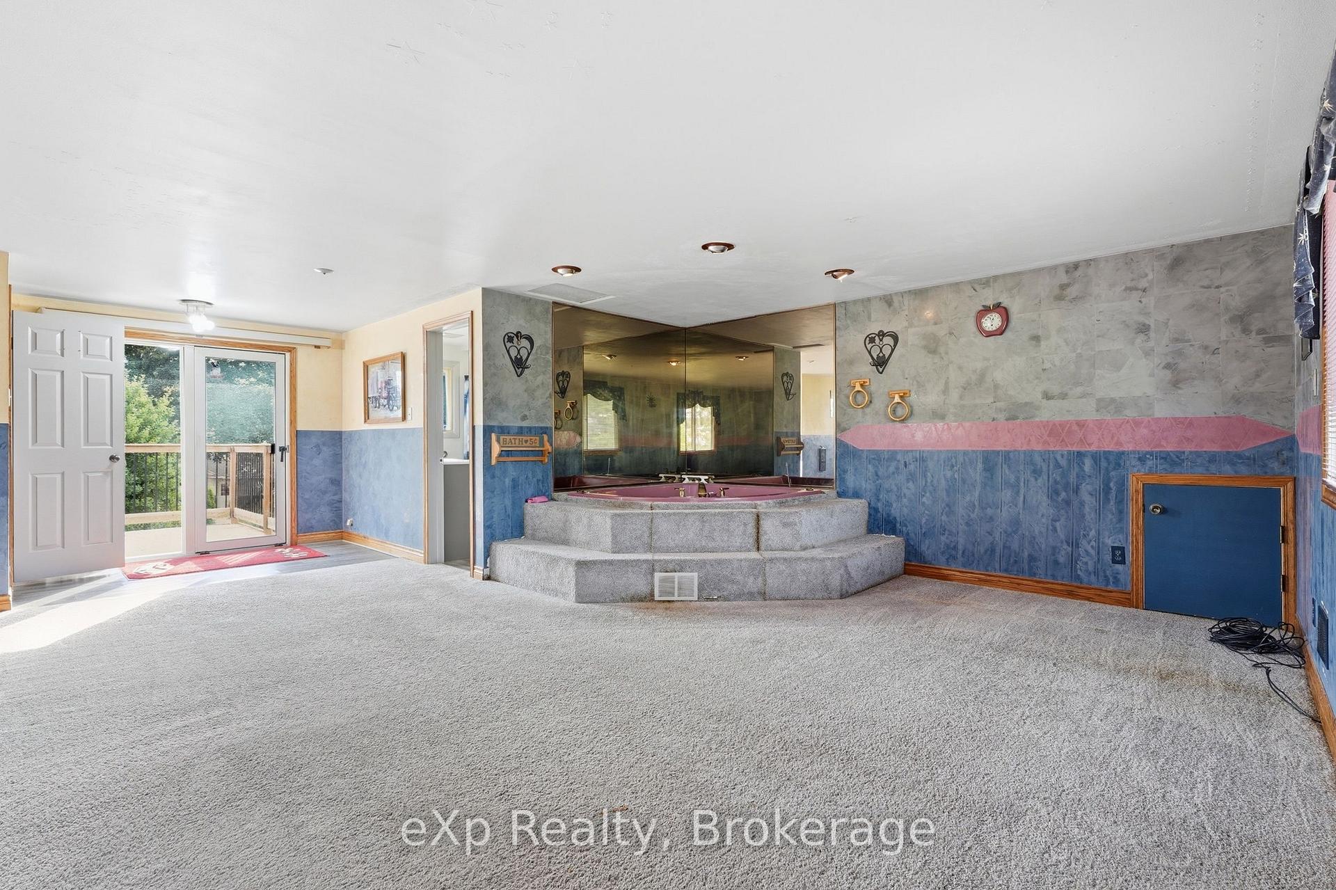 Photo 28 of 101 Crosby Drive, Kitchener, Stanley Park — HOMEH