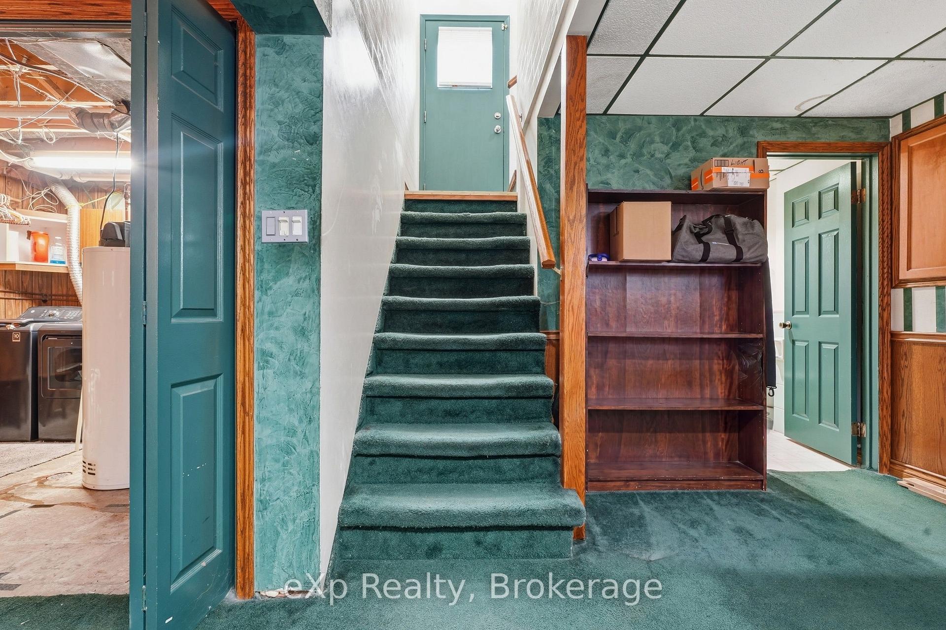 Photo 30 of 101 Crosby Drive, Kitchener, Stanley Park — HOMEH