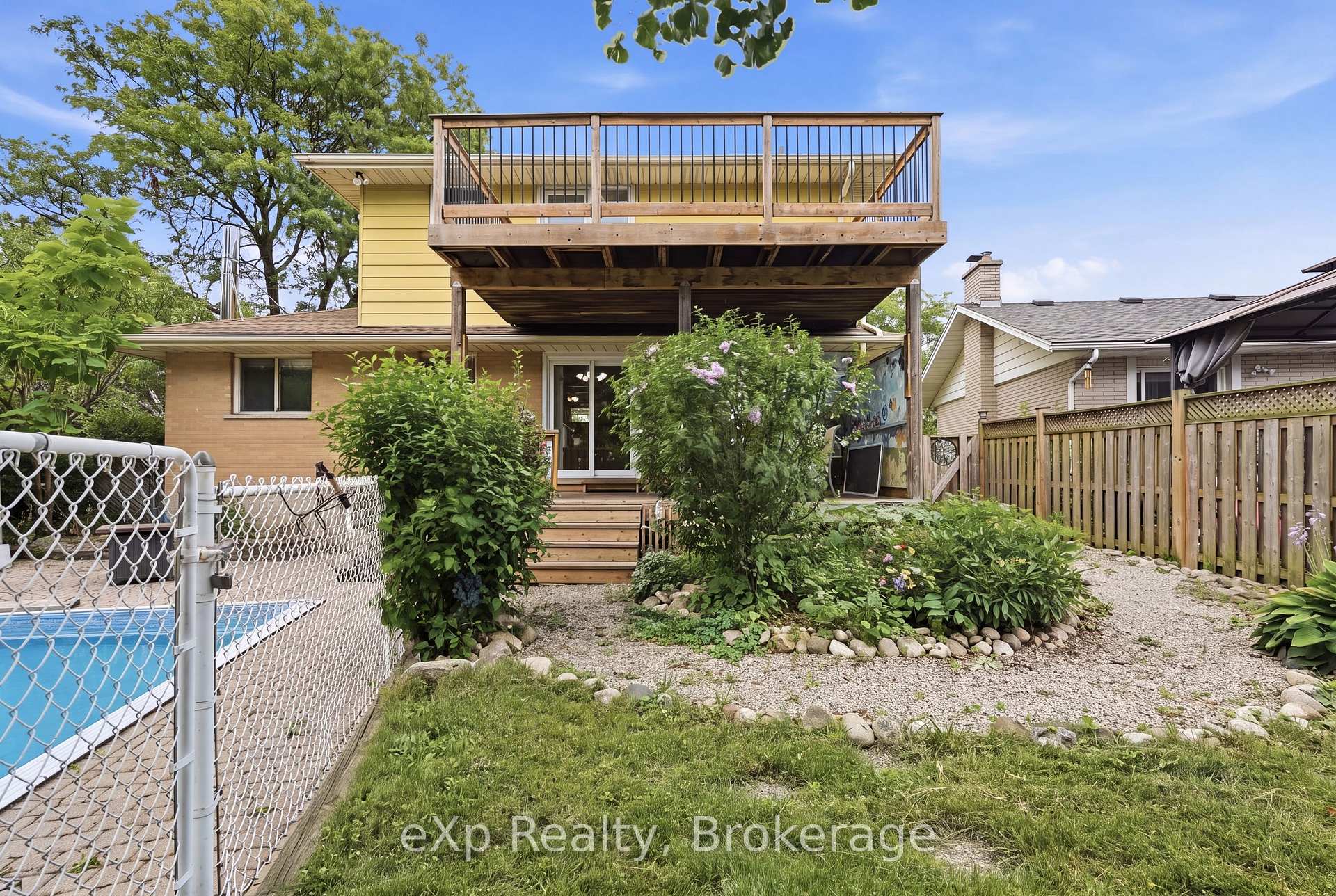 Photo 36 of 101 Crosby Drive, Kitchener, Stanley Park — HOMEH