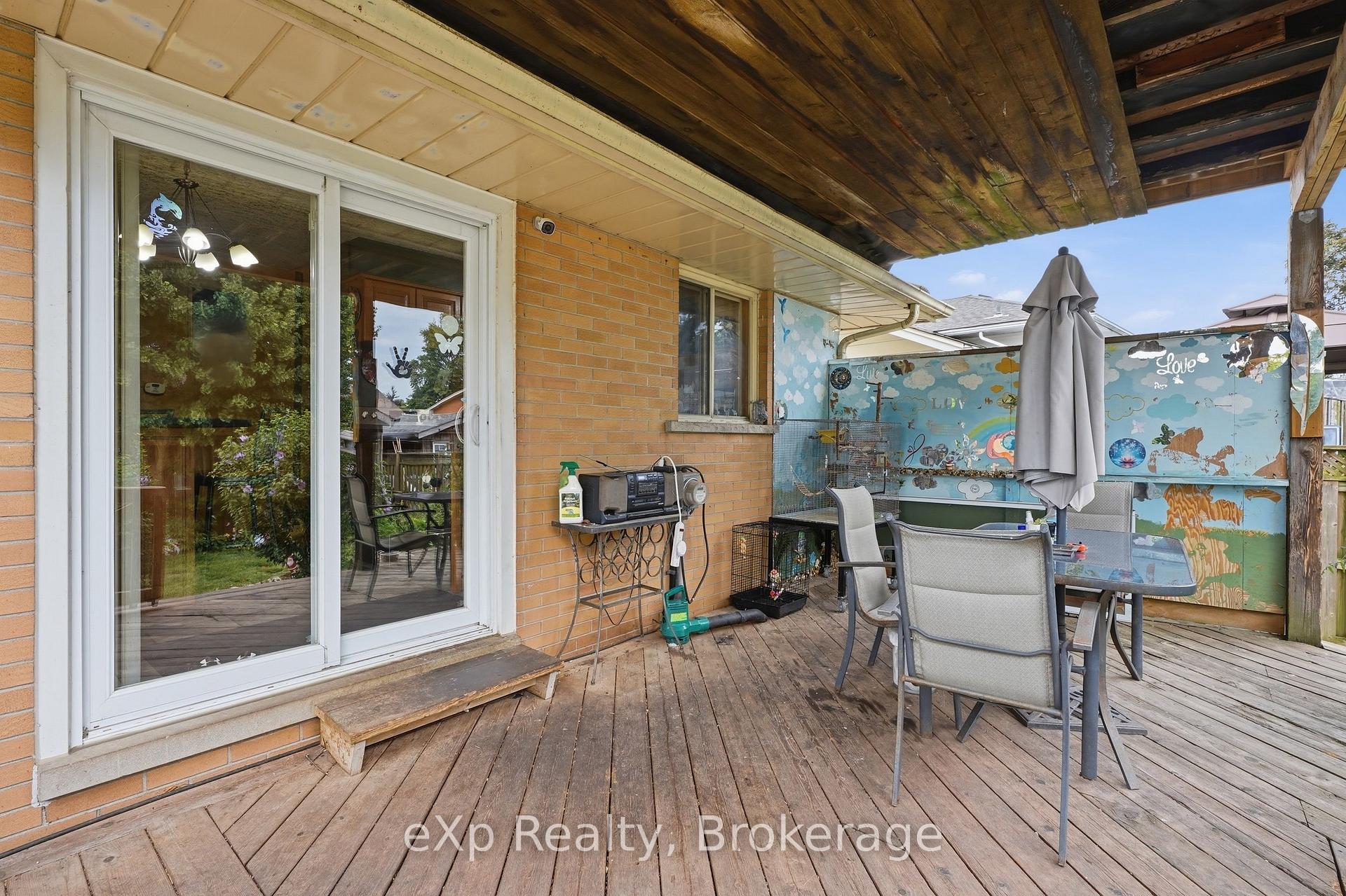 Photo 40 of 101 Crosby Drive, Kitchener, Stanley Park — HOMEH