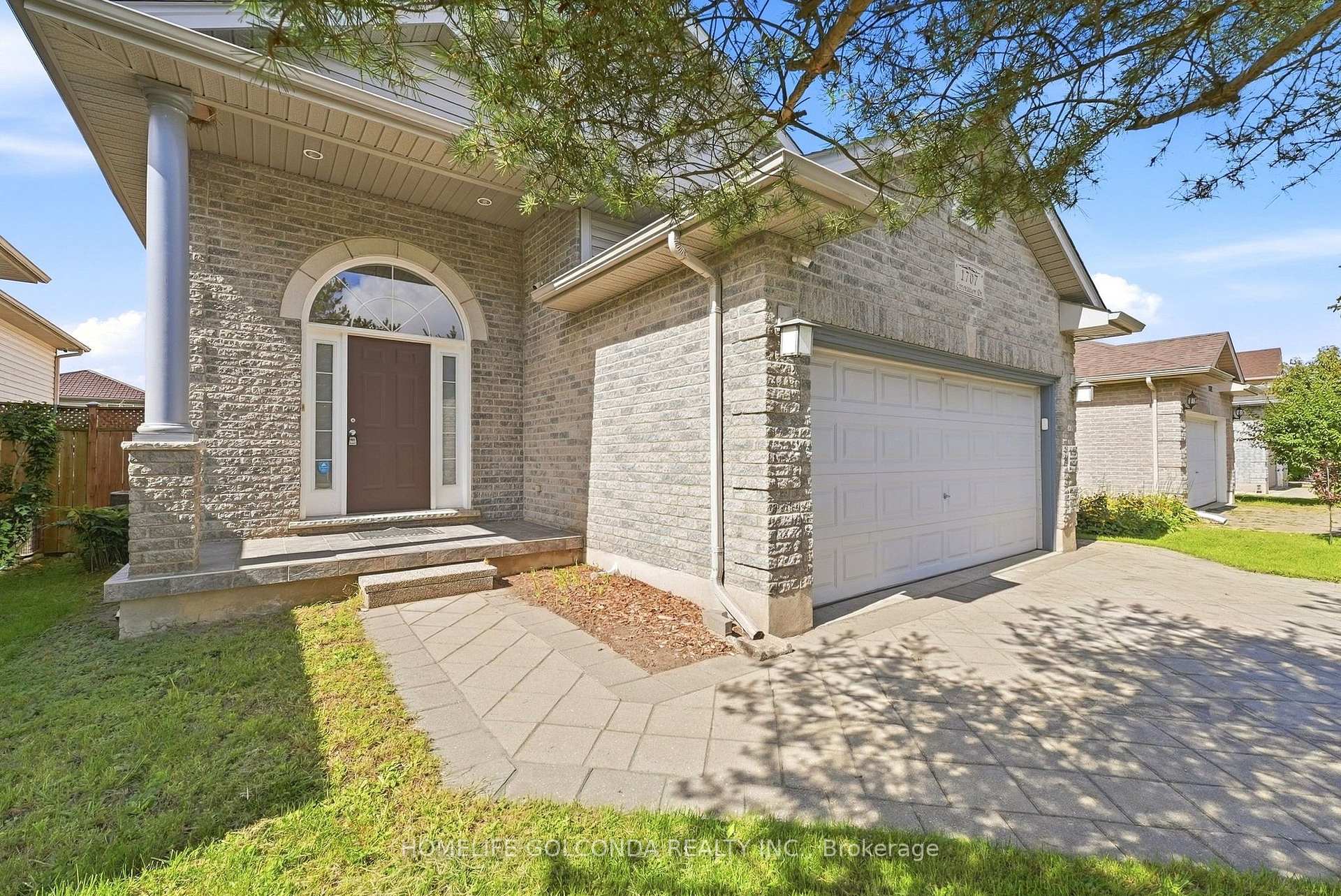 Photo 3 of 1707 Coronation Drive, London, North E — HOMEH