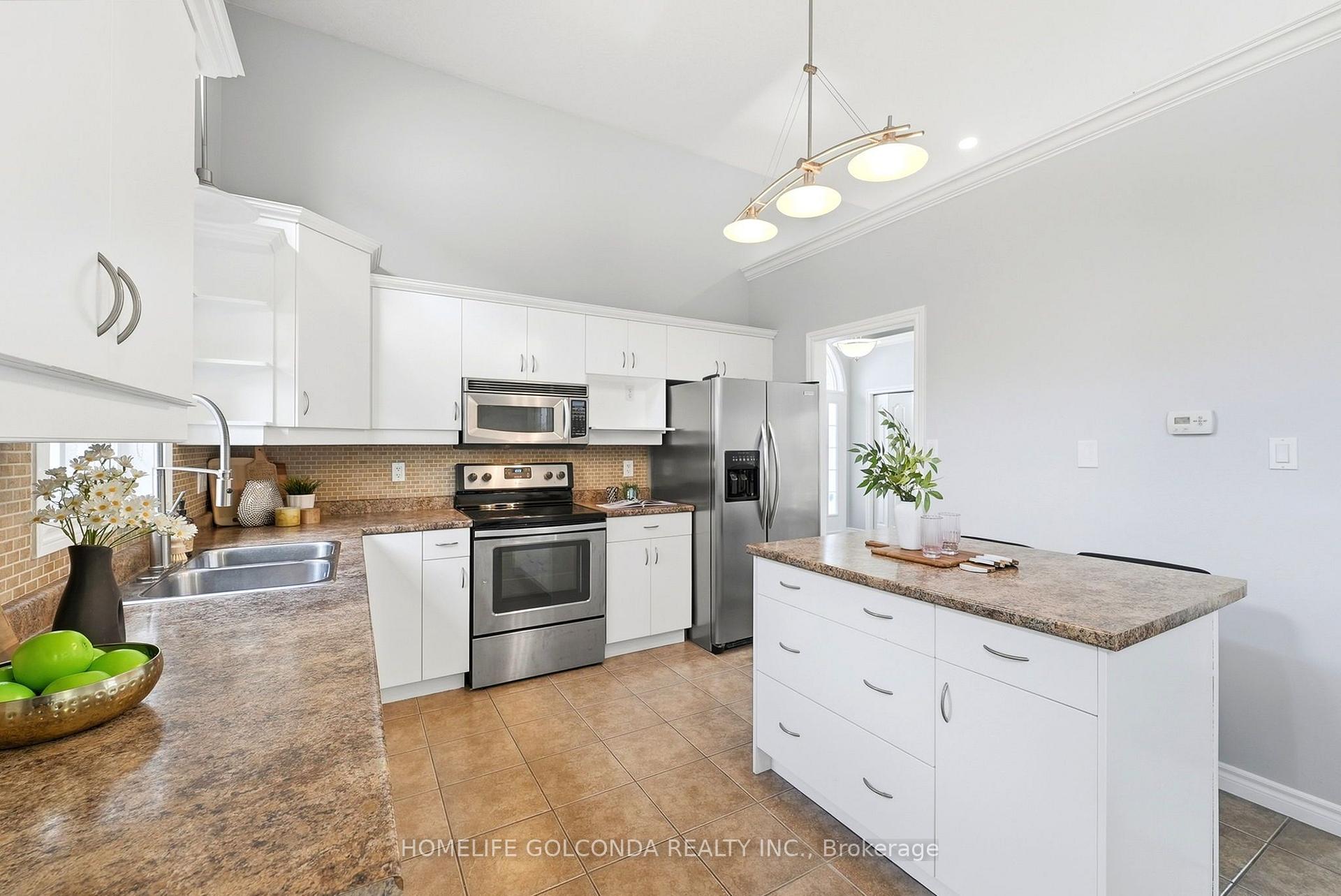 Photo 11 of 1707 Coronation Drive, London, North E — HOMEH