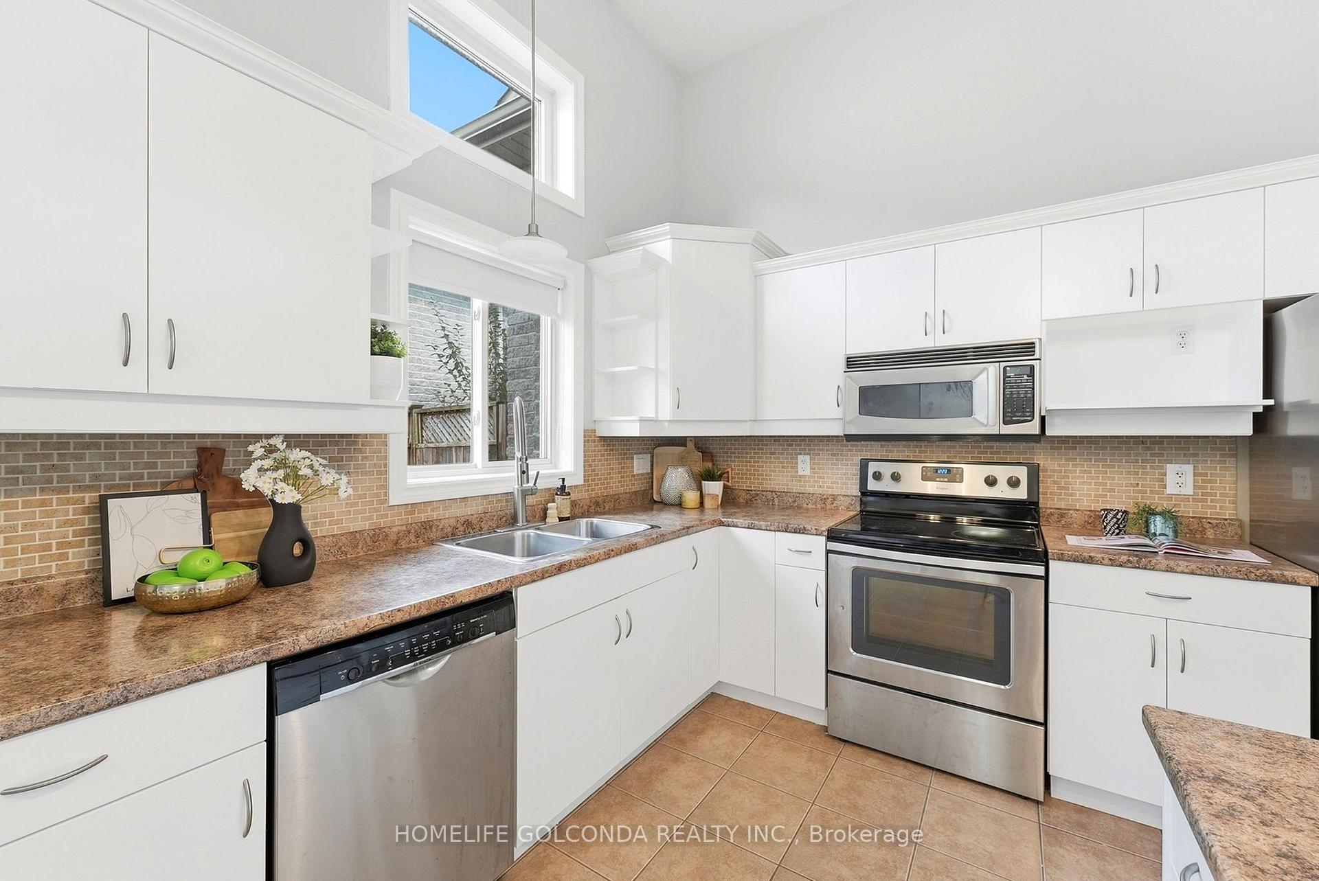 Photo 12 of 1707 Coronation Drive, London, North E — HOMEH