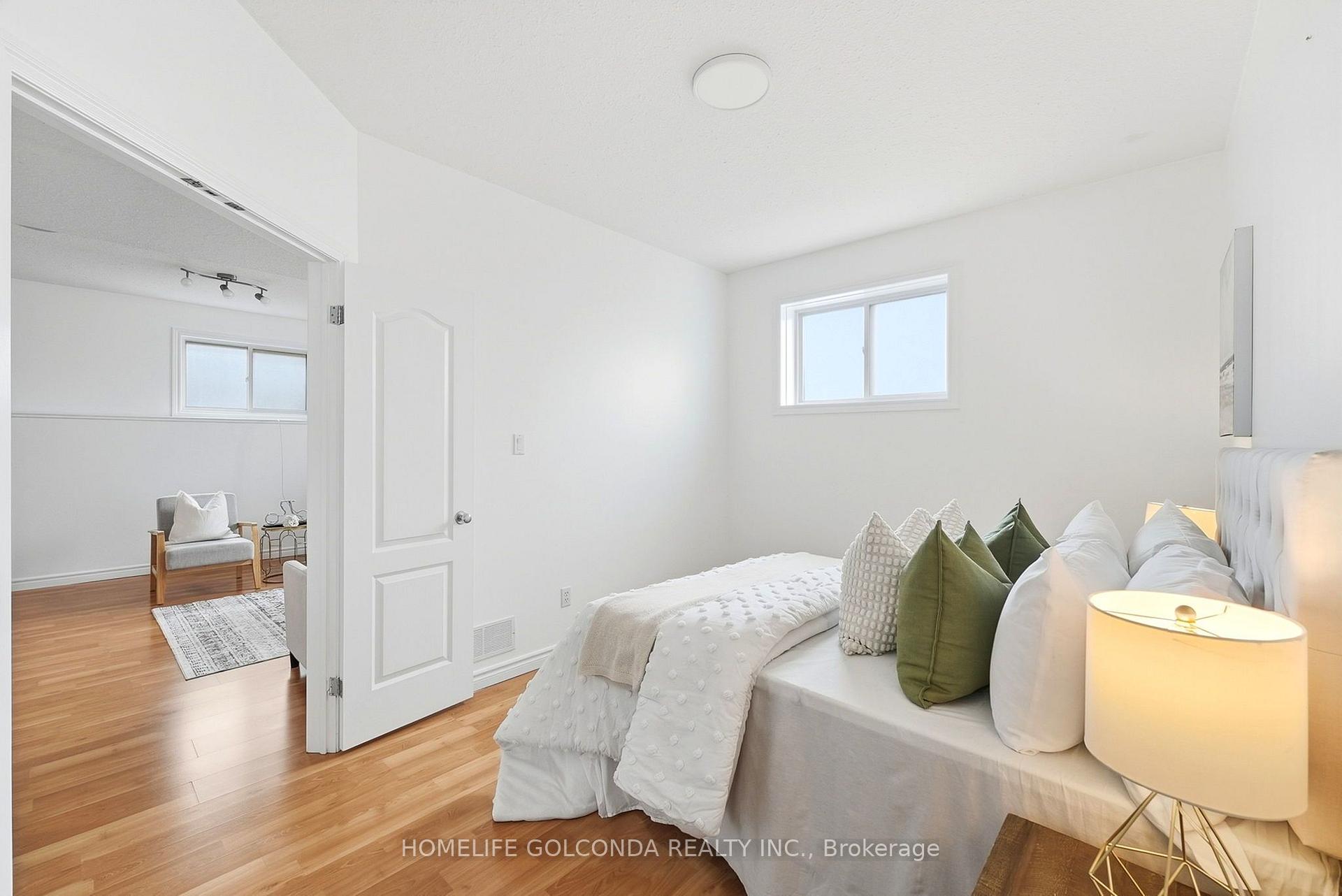 Photo 36 of 1707 Coronation Drive, London, North E — HOMEH