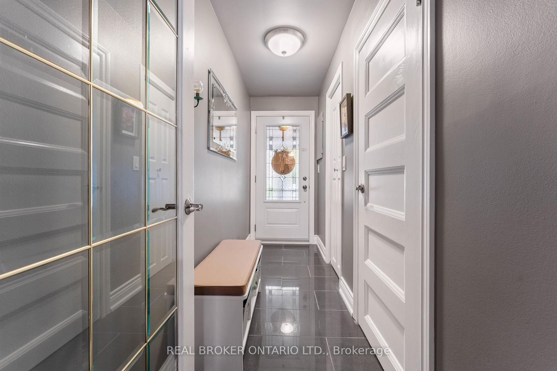 Photo 3 of Unit 3, 36 Albert Street, Markham, Old Markham Village — HOMEH
