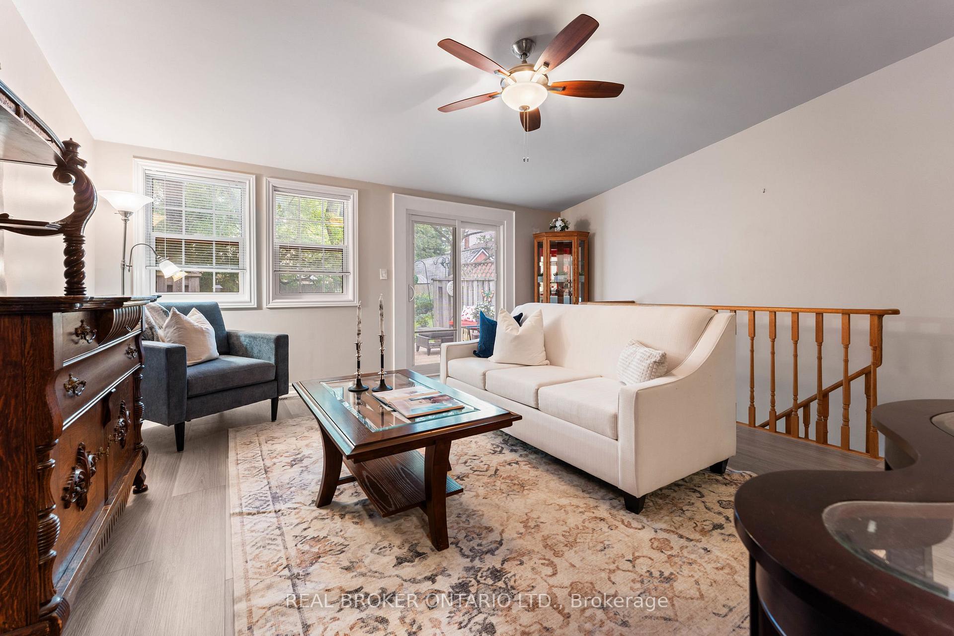 Photo 11 of Unit 3, 36 Albert Street, Markham, Old Markham Village — HOMEH