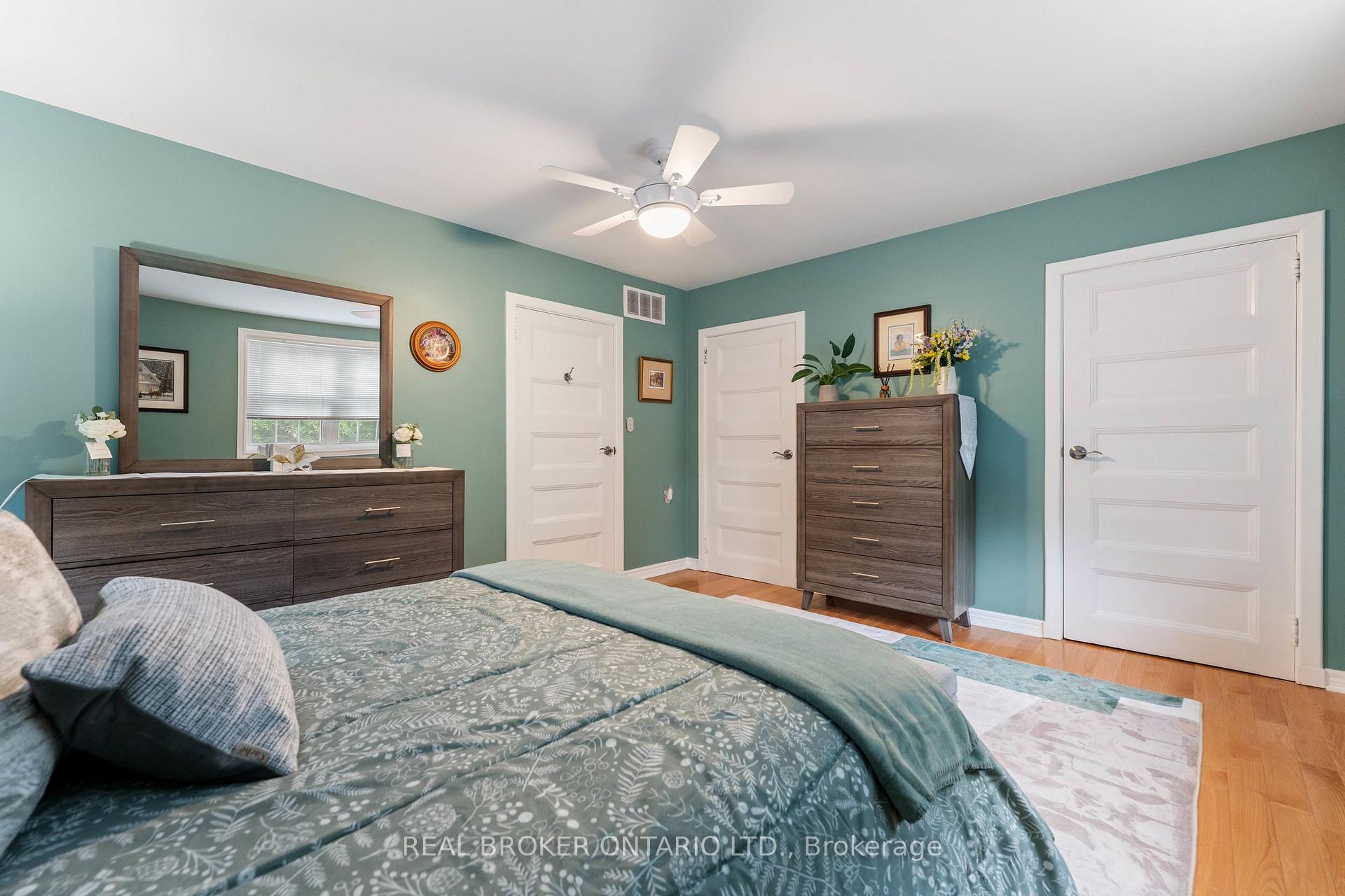 Photo 23 of Unit 3, 36 Albert Street, Markham, Old Markham Village — HOMEH