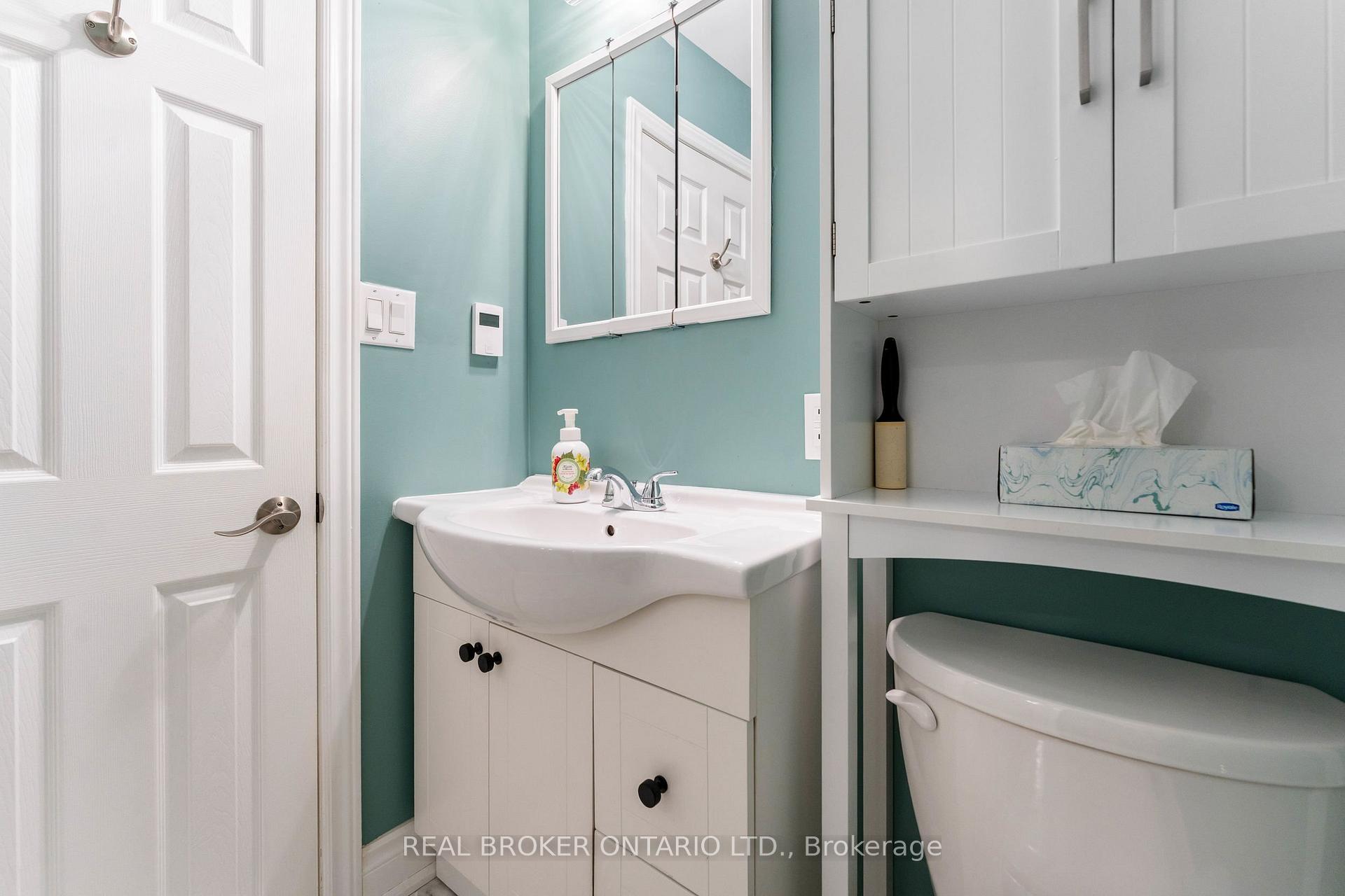 Photo 25 of Unit 3, 36 Albert Street, Markham, Old Markham Village — HOMEH
