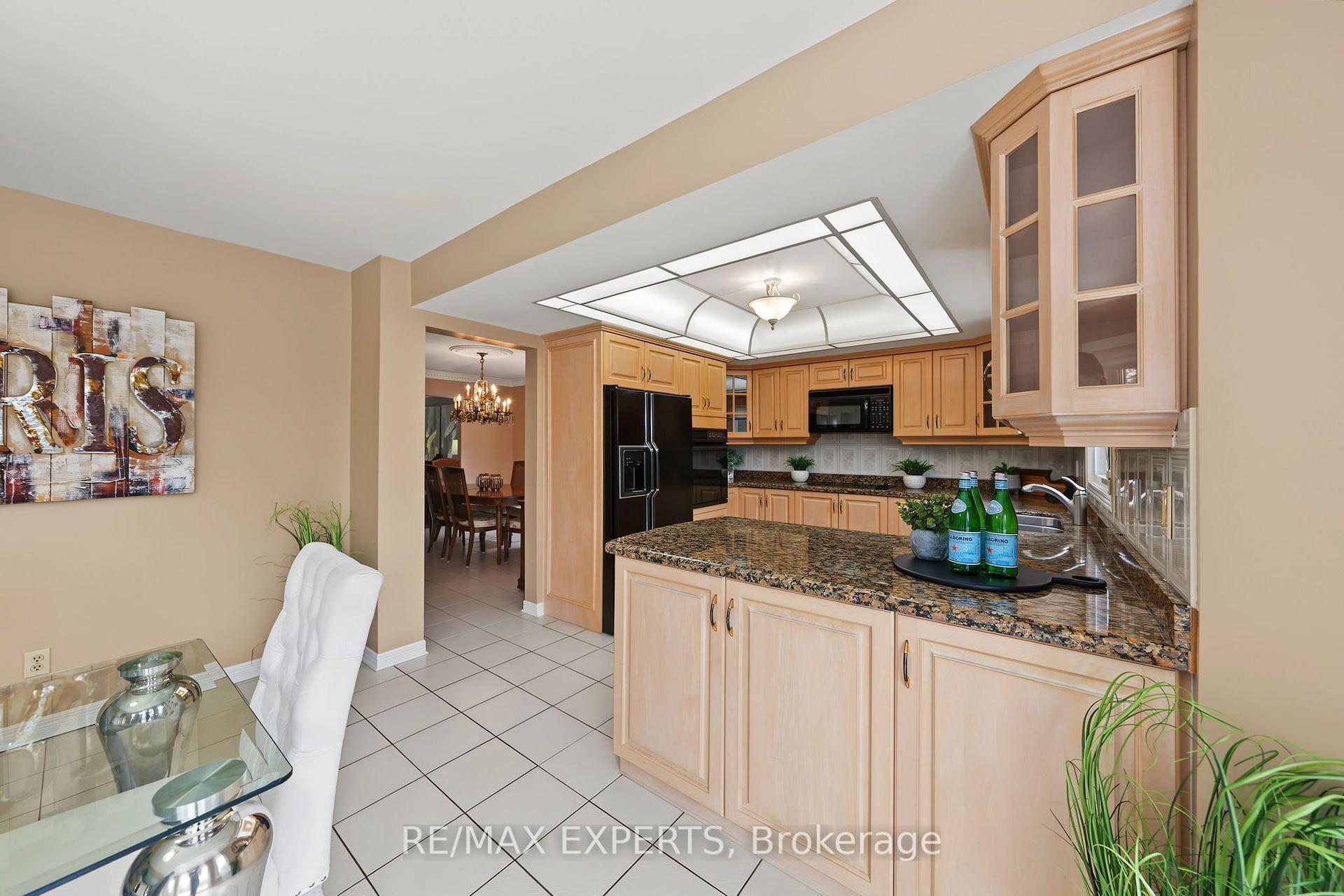Photo 14 of 52 Westchester Boulevard, Caledon, Bolton North — HOMEH