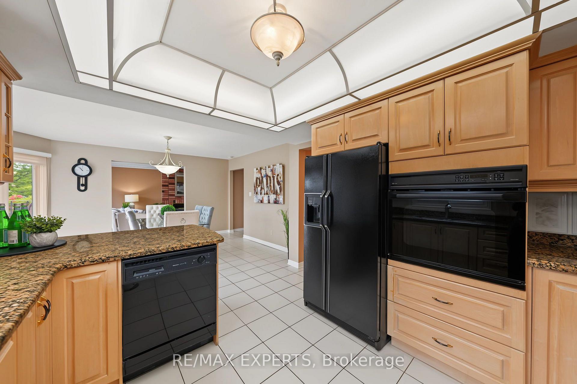 Photo 16 of 52 Westchester Boulevard, Caledon, Bolton North — HOMEH