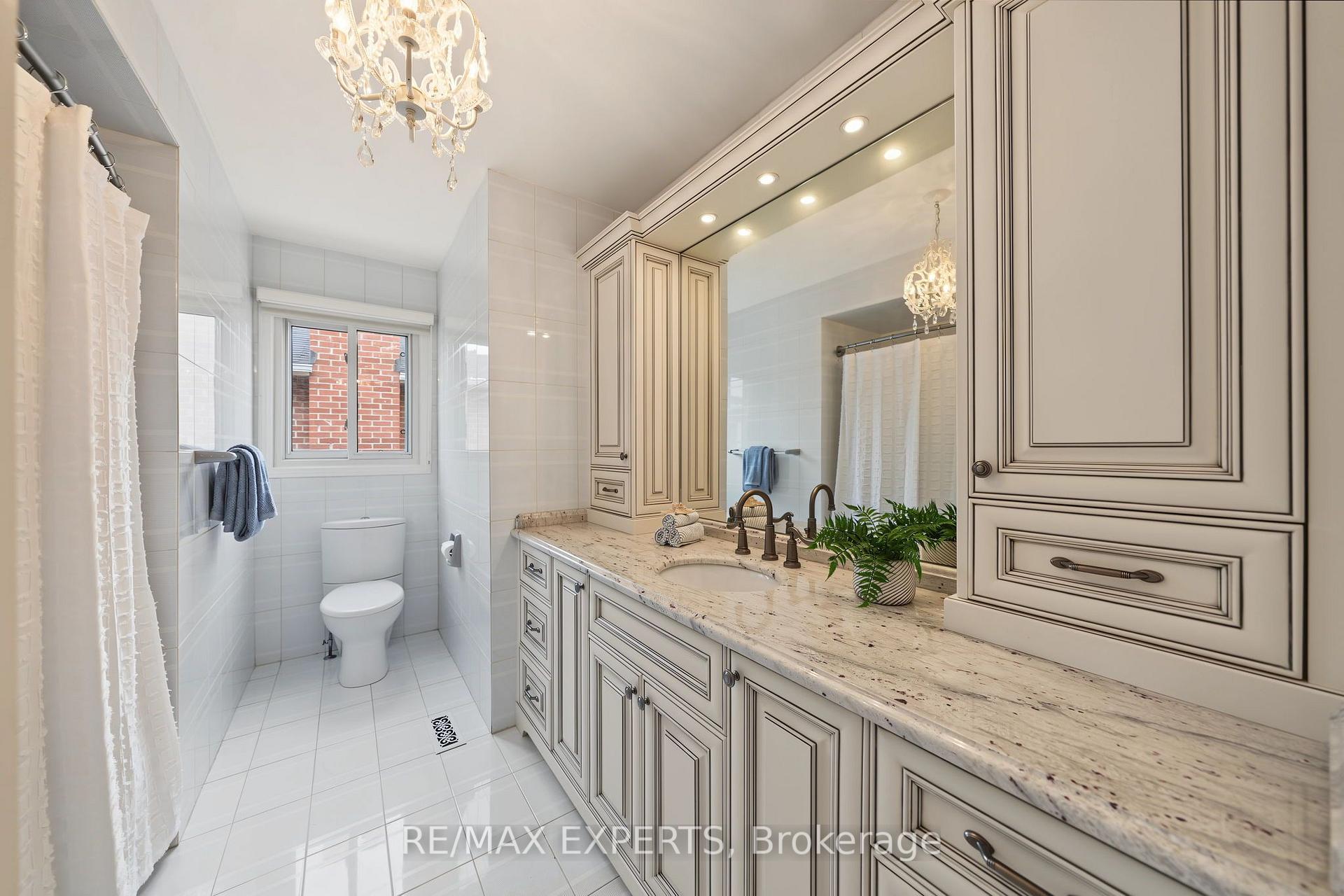 Photo 32 of 52 Westchester Boulevard, Caledon, Bolton North — HOMEH