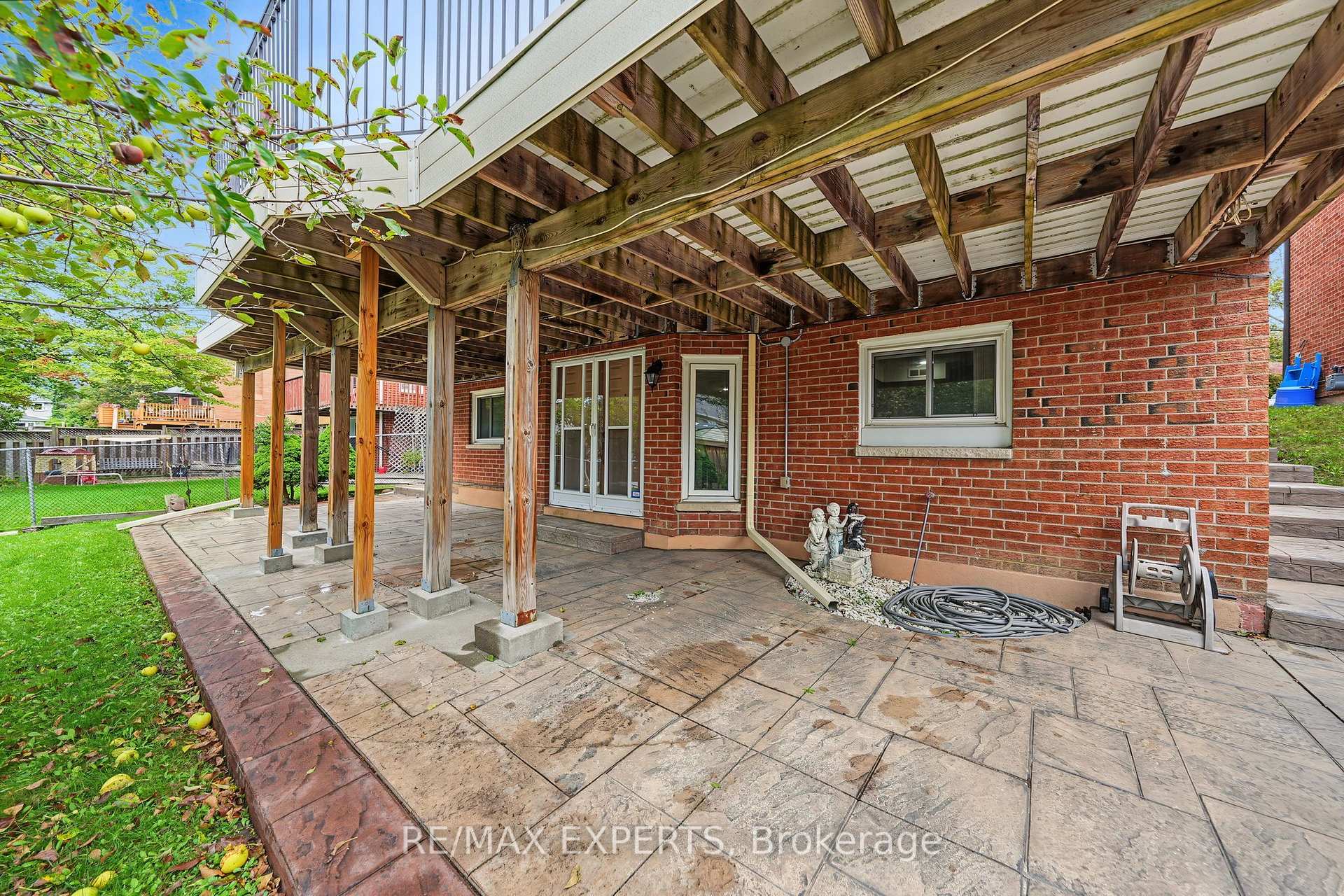 Photo 46 of 52 Westchester Boulevard, Caledon, Bolton North — HOMEH