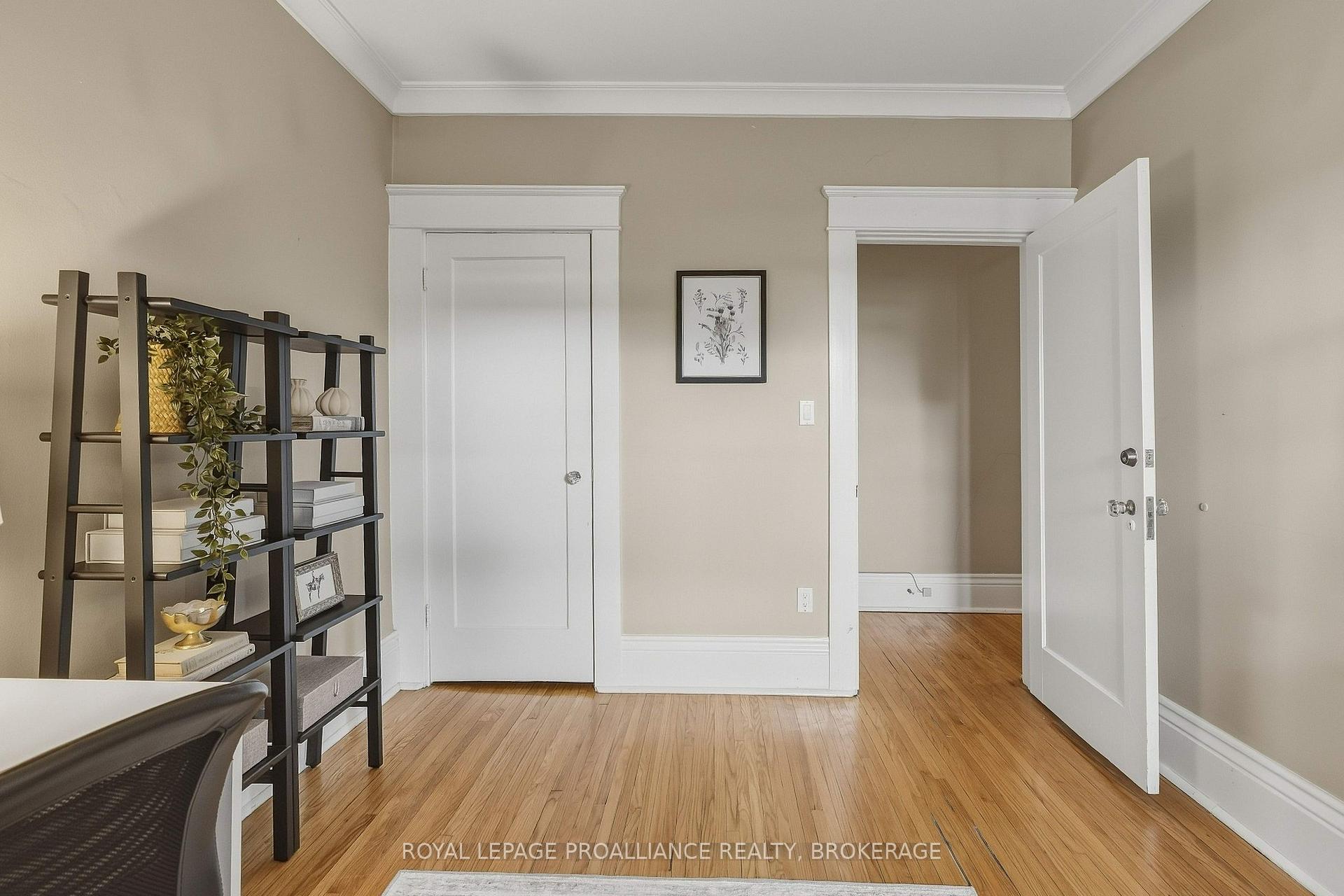 Photo 21 of Unit 5, 244 Barrie Street, Kingston, Central City East — HOMEH