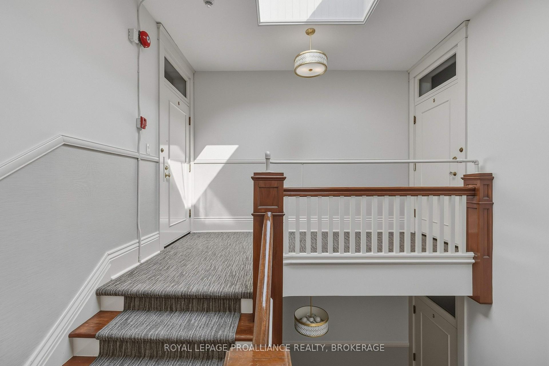 Photo 38 of Unit 5, 244 Barrie Street, Kingston, Central City East — HOMEH