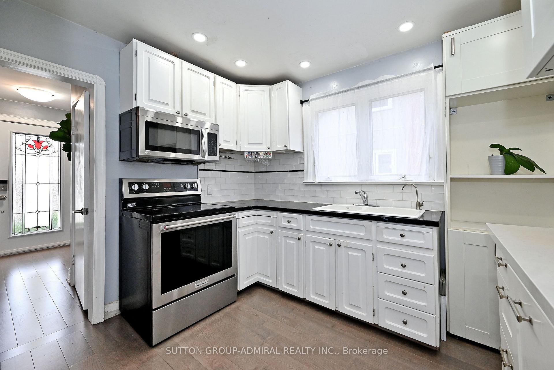 Photo 9 of 62 Wilson Road S, Oshawa, Central — HOMEH