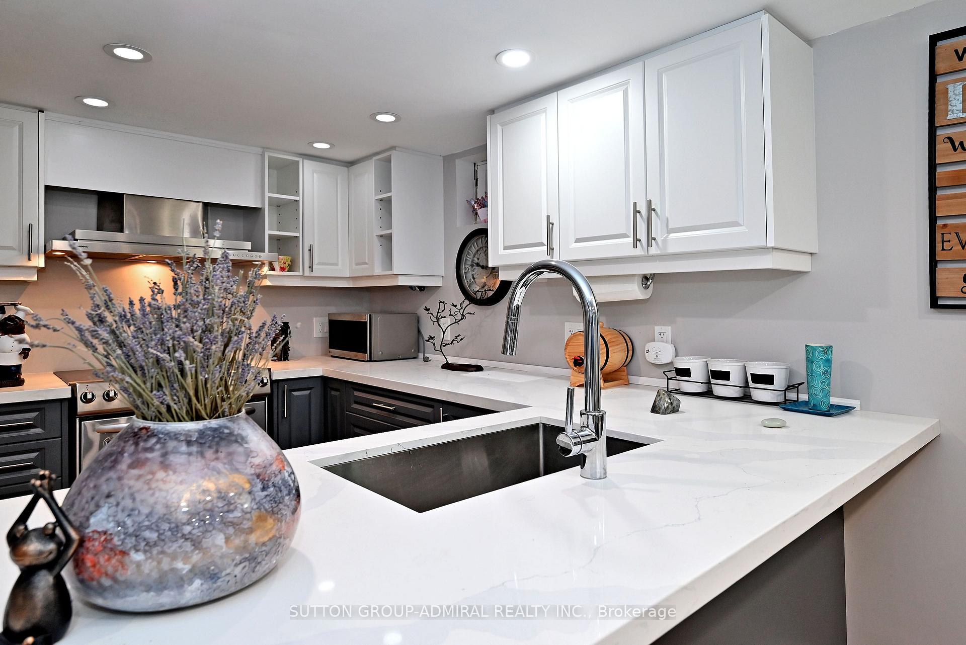 Photo 21 of 62 Wilson Road S, Oshawa, Central — HOMEH