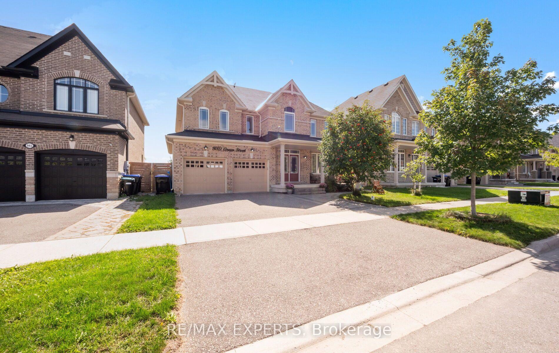Photo 2 of 939 Green Street, Innisfil, Lefroy — HOMEH