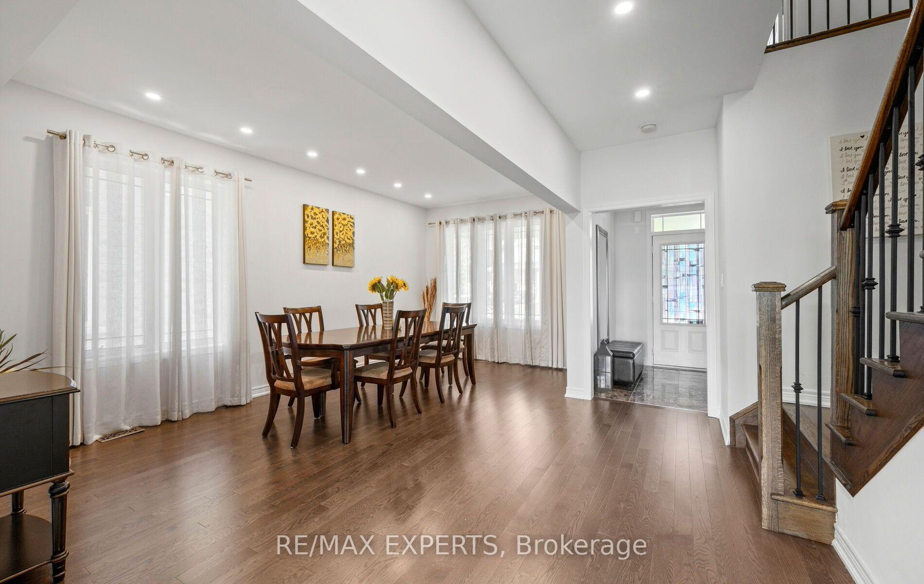 Photo 9 of 939 Green Street, Innisfil, Lefroy — HOMEH