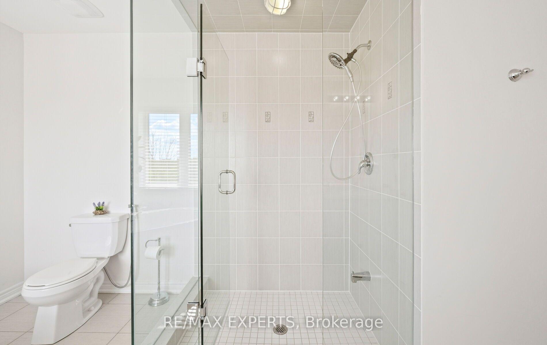 Photo 27 of 939 Green Street, Innisfil, Lefroy — HOMEH