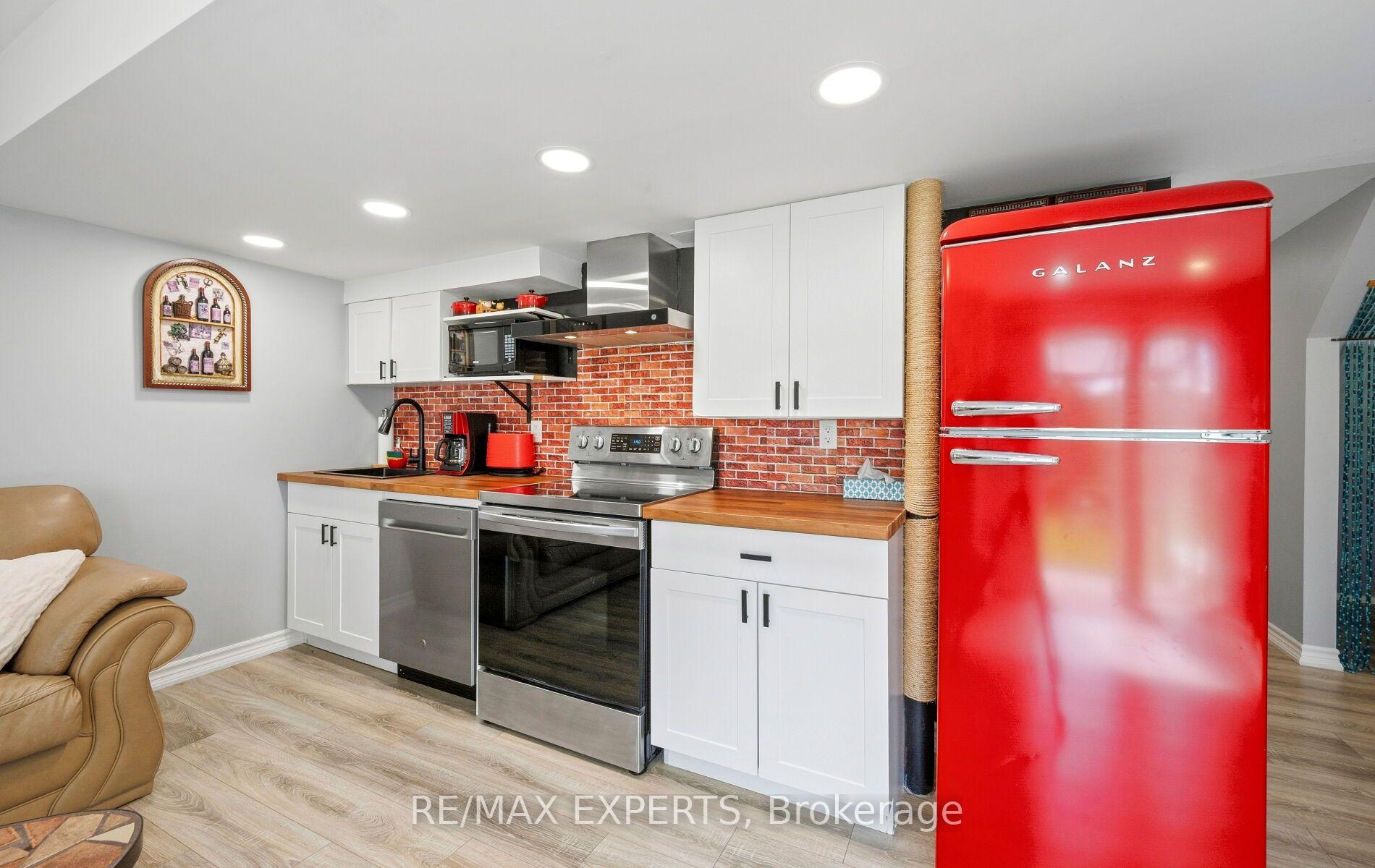 Photo 42 of 939 Green Street, Innisfil, Lefroy — HOMEH