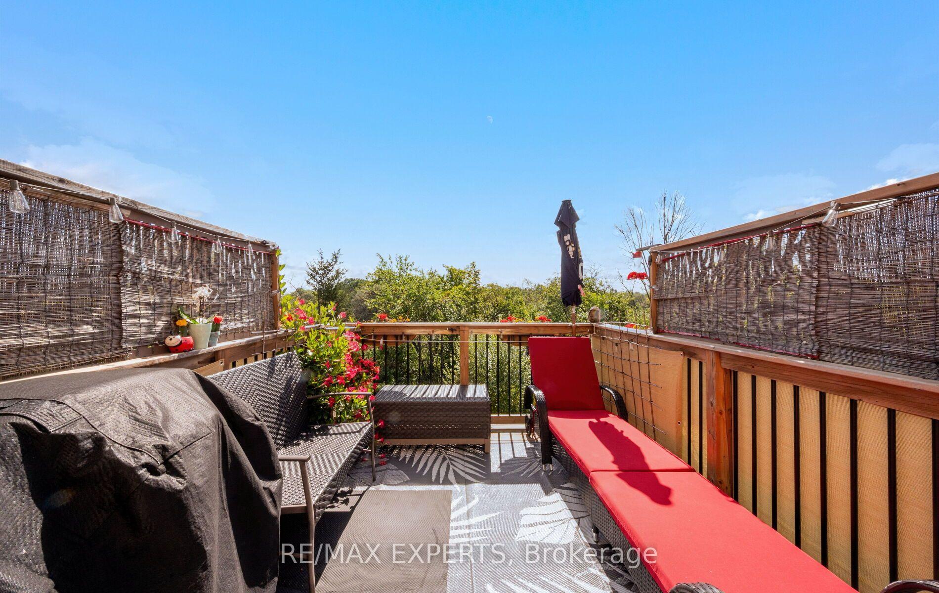 Photo 46 of 939 Green Street, Innisfil, Lefroy — HOMEH