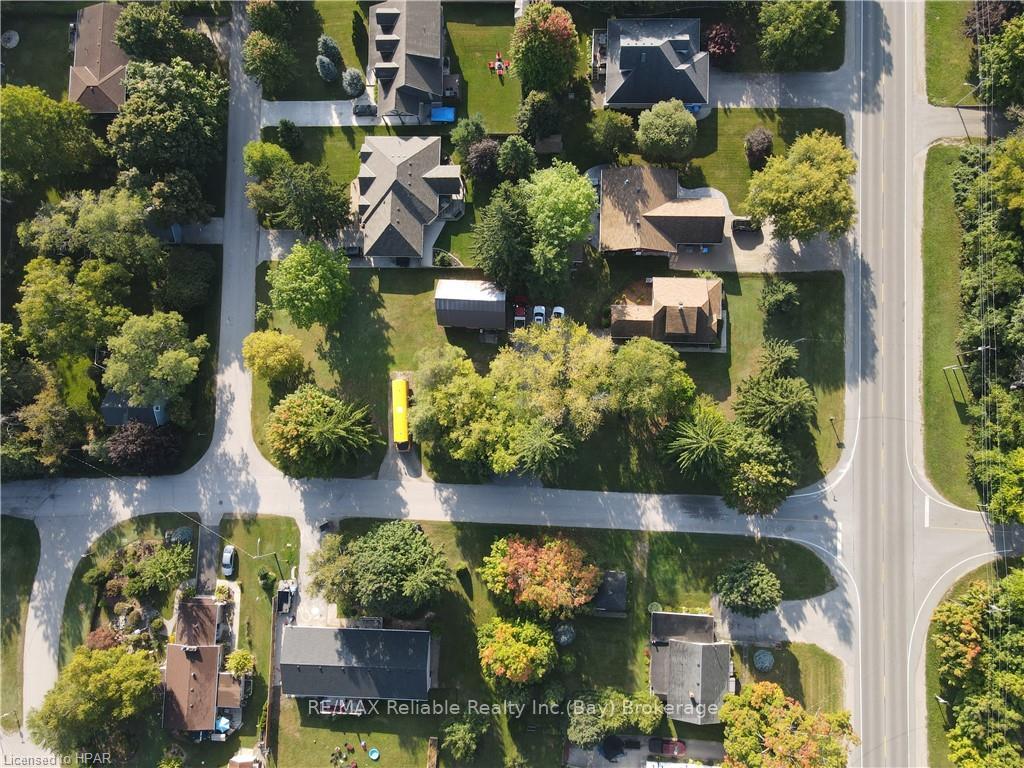 Photo 4 of 26 Main Street S, Bluewater, Bayfield — HOMEH