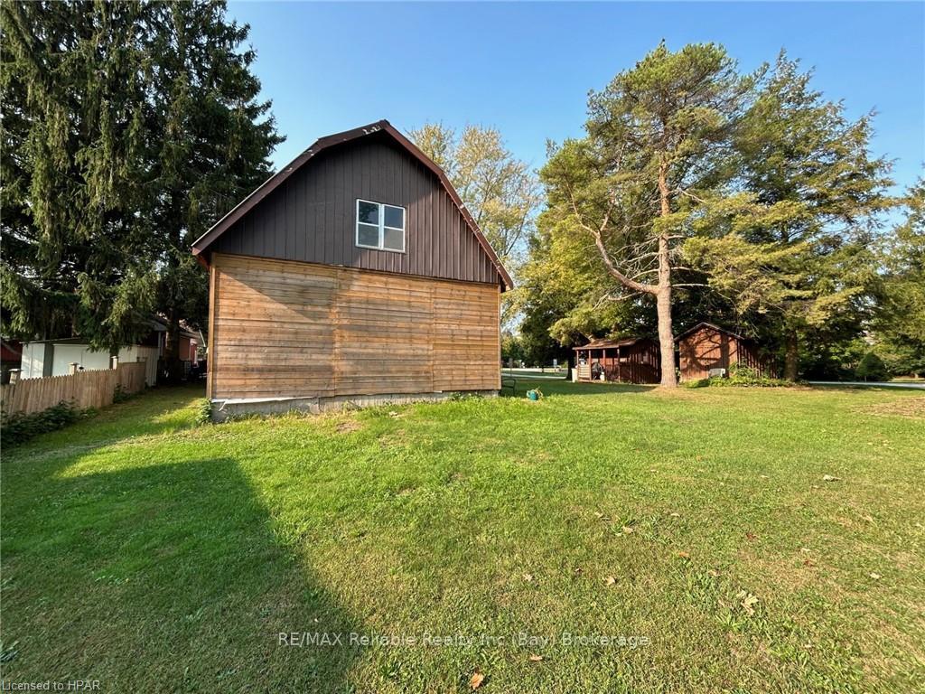 Photo 12 of 26 Main Street S, Bluewater, Bayfield — HOMEH
