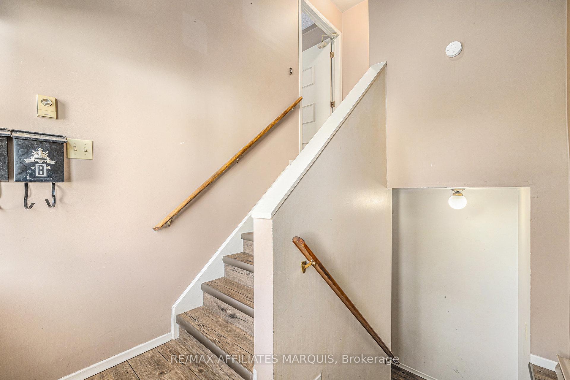 Photo 4 of 71 Stephen Street, Smiths Falls, Smiths Falls — HOMEH