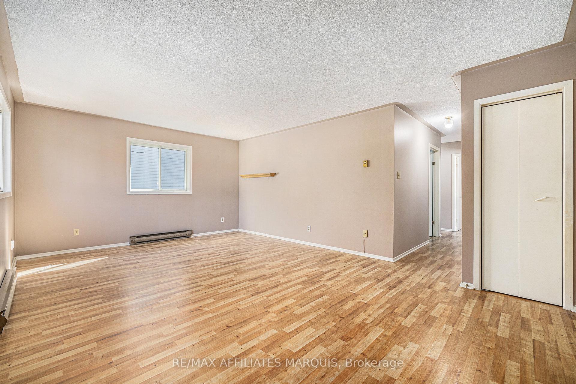 Photo 7 of 71 Stephen Street, Smiths Falls, Smiths Falls — HOMEH