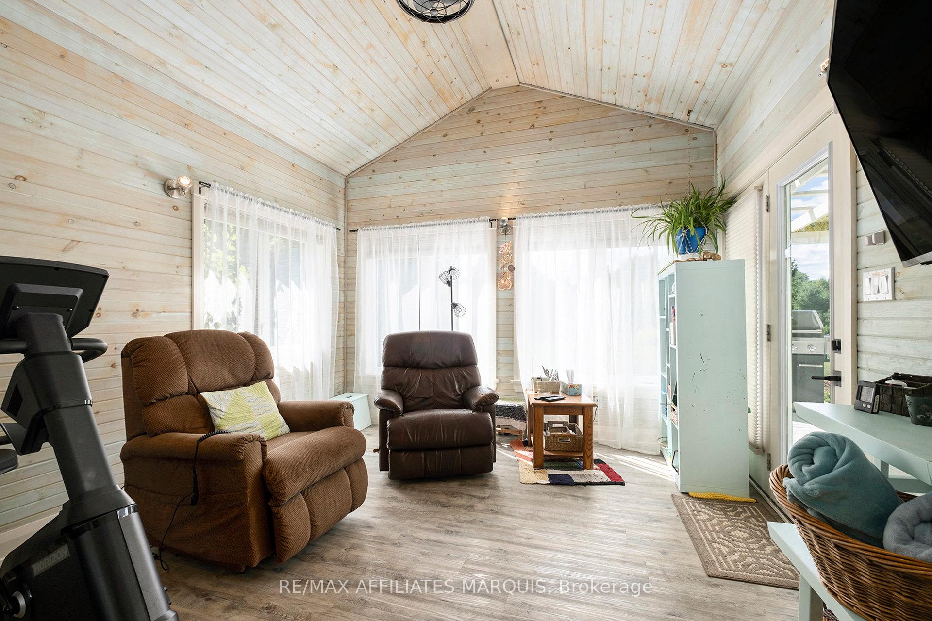 Photo 22 of 100 Summers Road, Rideau Lakes, Rideau Lakes (South Crosby) Twp — HOMEH
