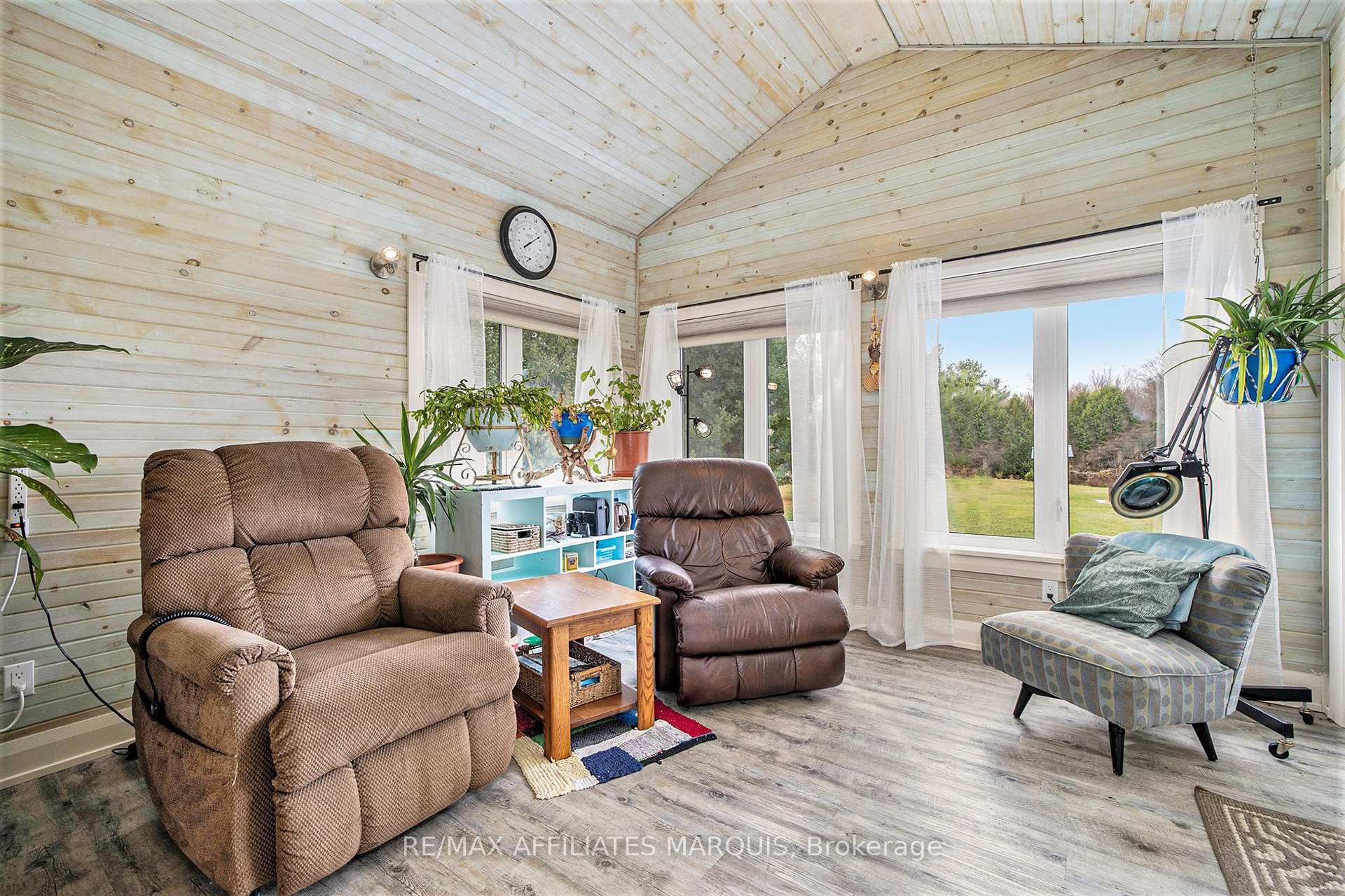 Photo 23 of 100 Summers Road, Rideau Lakes, Rideau Lakes (South Crosby) Twp — HOMEH