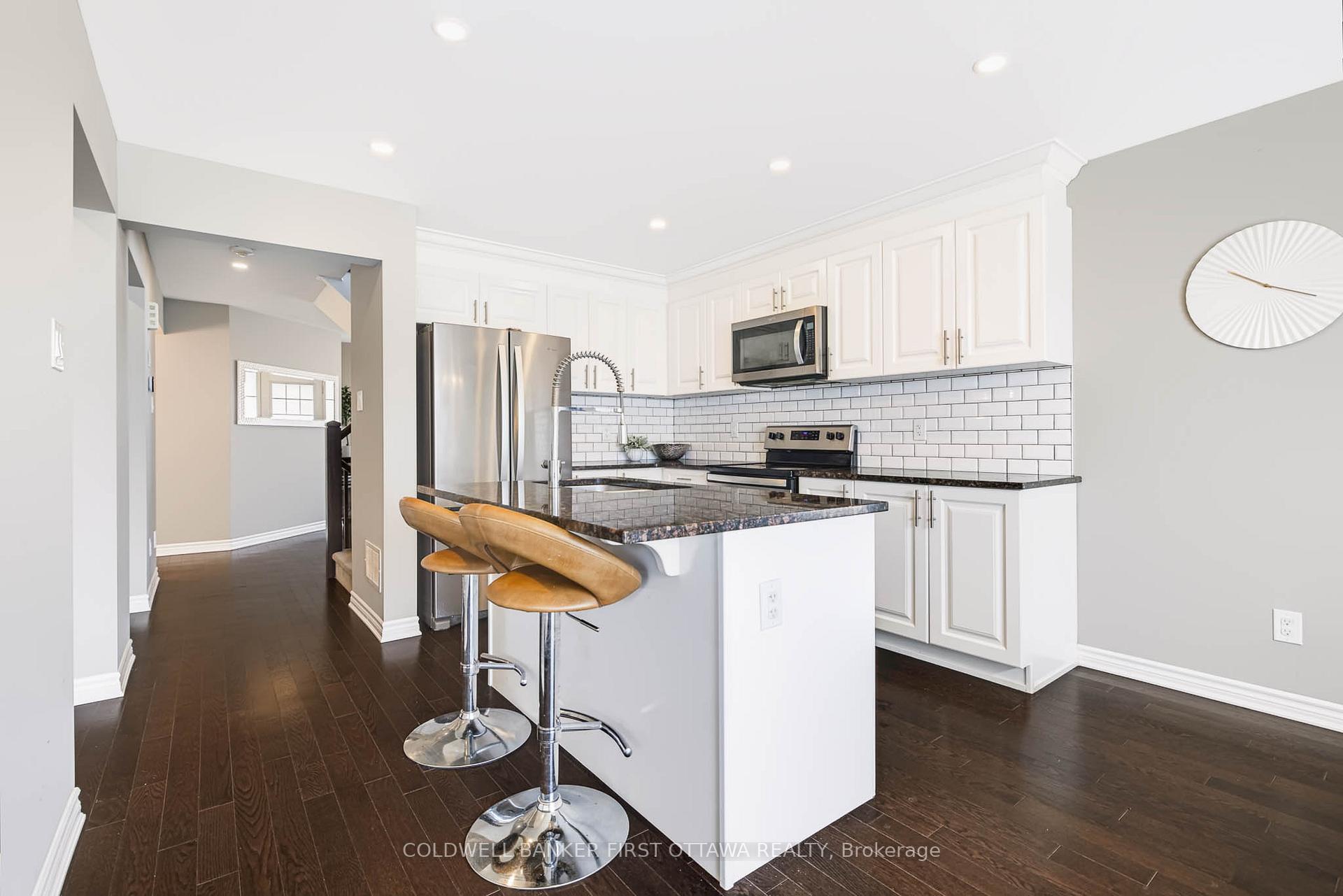 Photo 9 of 1001 Manege Street, Ottawa, Stittsville (South) — HOMEH