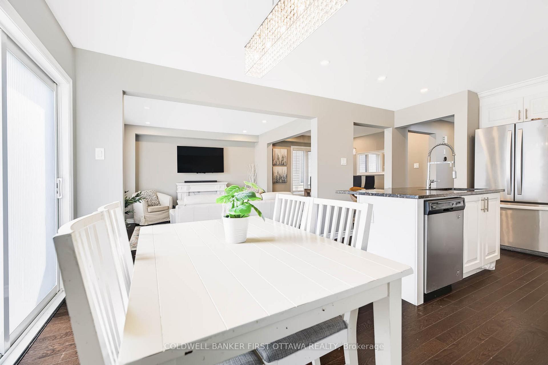 Photo 14 of 1001 Manege Street, Ottawa, Stittsville (South) — HOMEH