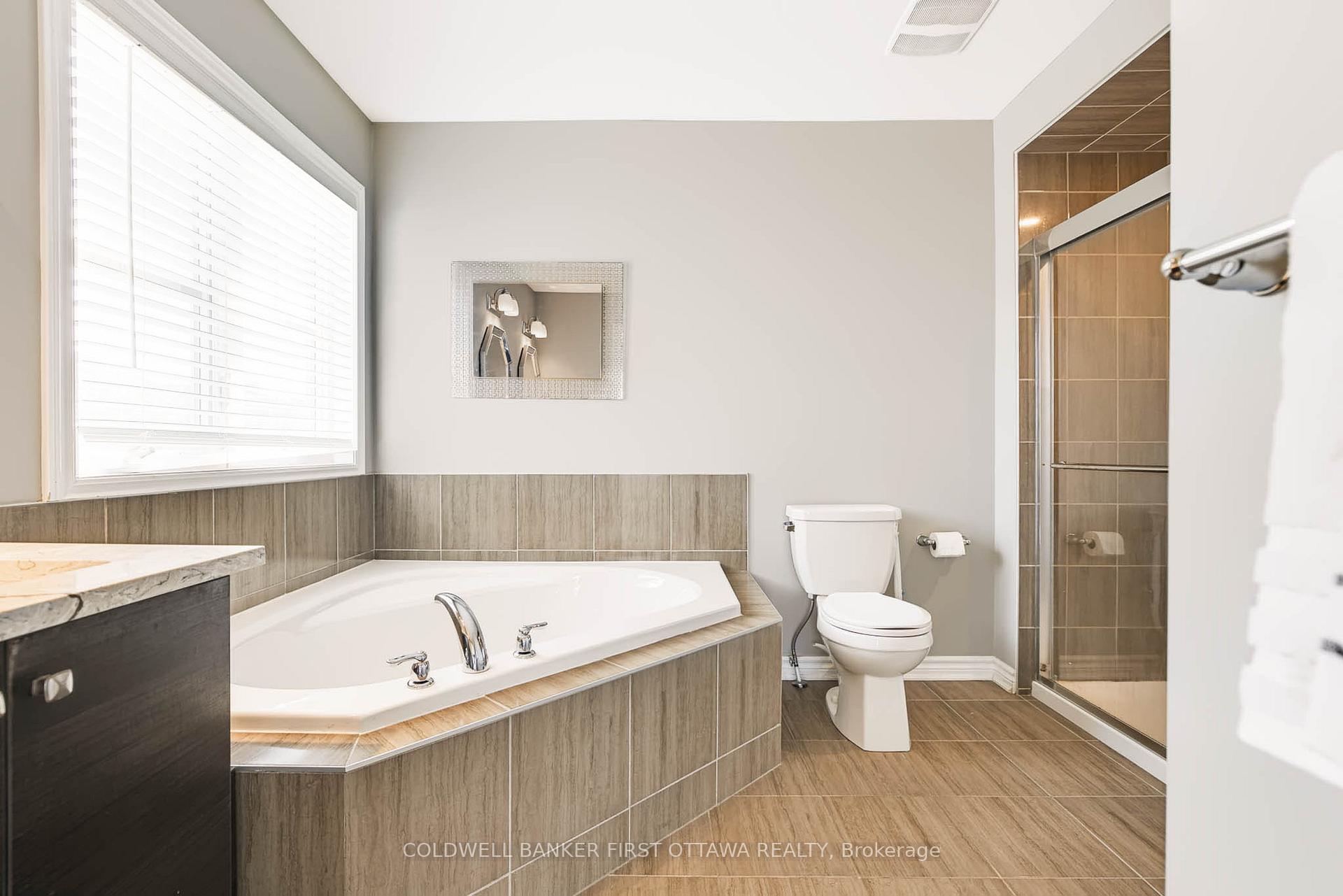 Photo 21 of 1001 Manege Street, Ottawa, Stittsville (South) — HOMEH