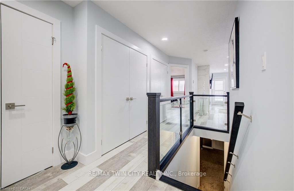 Photo 6 of Unit 18, 10 Isherwood Avenue, Cambridge, Galt City Centre — HOMEH