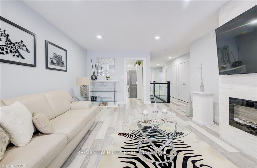 Photo 12 of Unit 18, 10 Isherwood Avenue, Cambridge, Galt City Centre — HOMEH