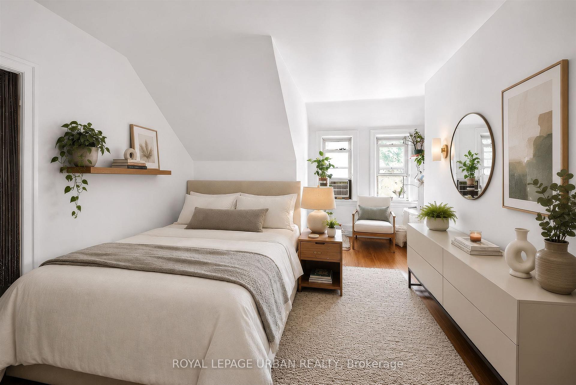 Photo 14 of 244 Indian Road, Toronto, High Park-Swansea — HOMEH