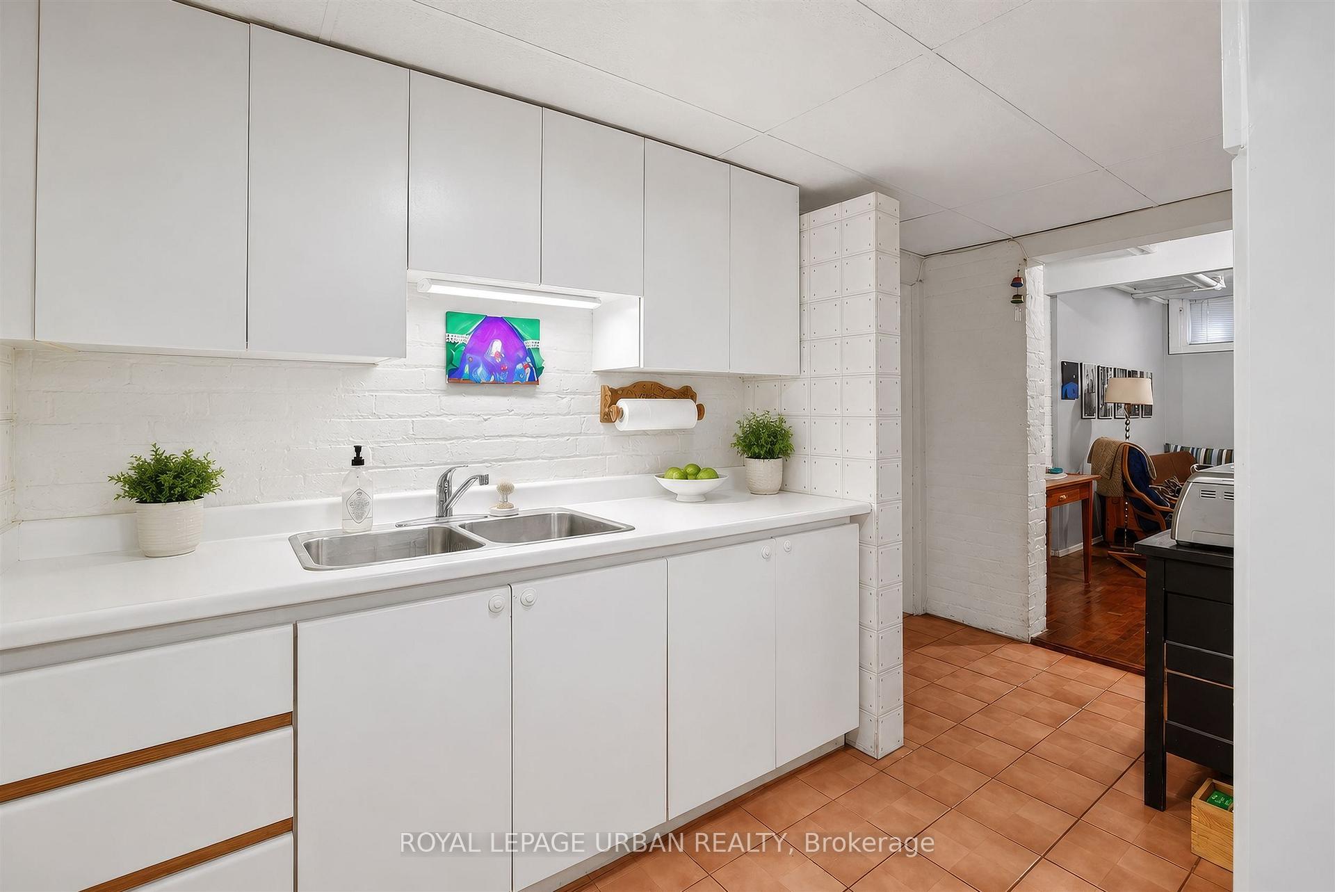 Photo 23 of 244 Indian Road, Toronto, High Park-Swansea — HOMEH
