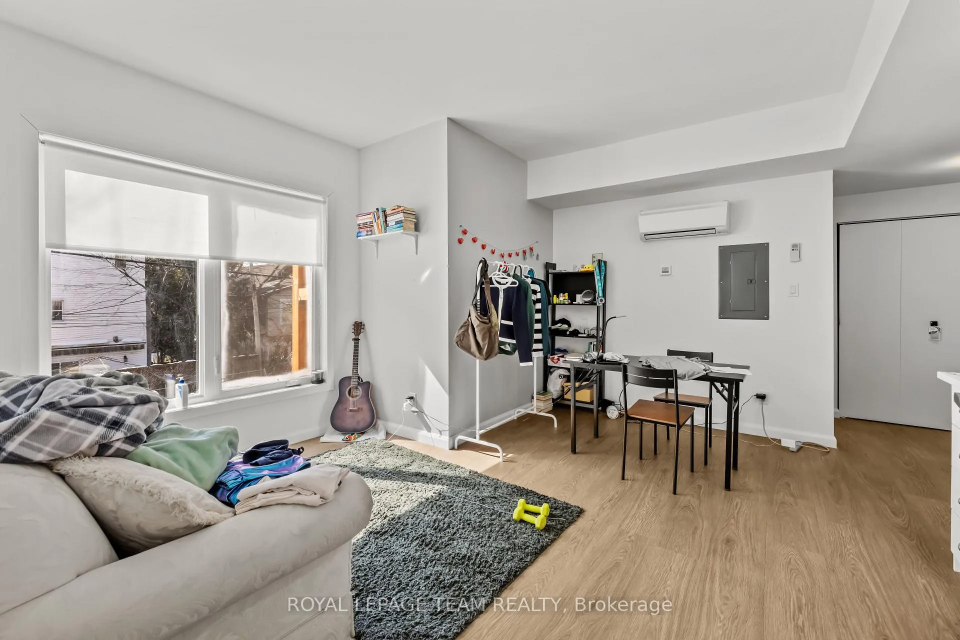 Photo 4 of Unit 204, 506 Gladstone Avenue, Ottawa, Ottawa Centre — HOMEH