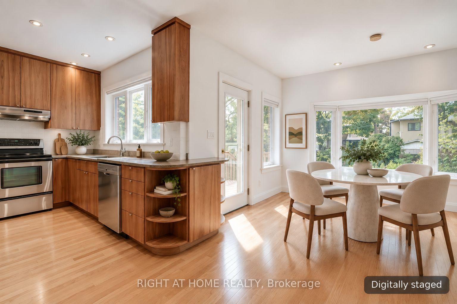 Photo 22 of 32 Belcourt Road, Toronto, Mount Pleasant East — HOMEH