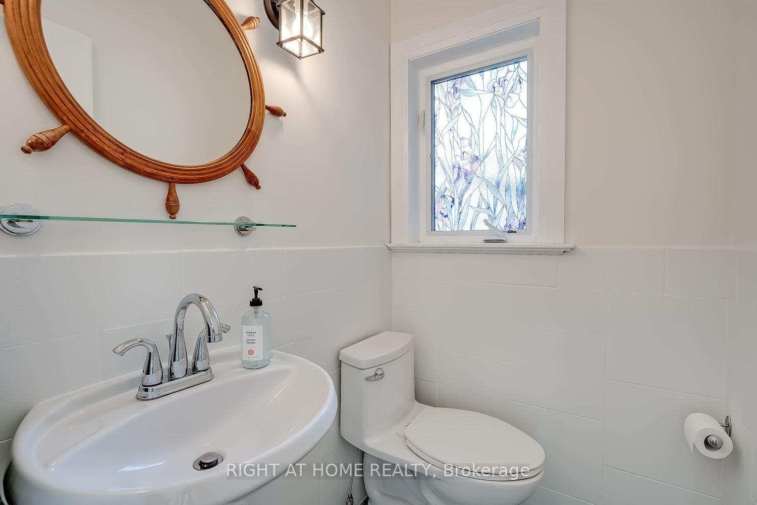Photo 27 of 32 Belcourt Road, Toronto, Mount Pleasant East — HOMEH
